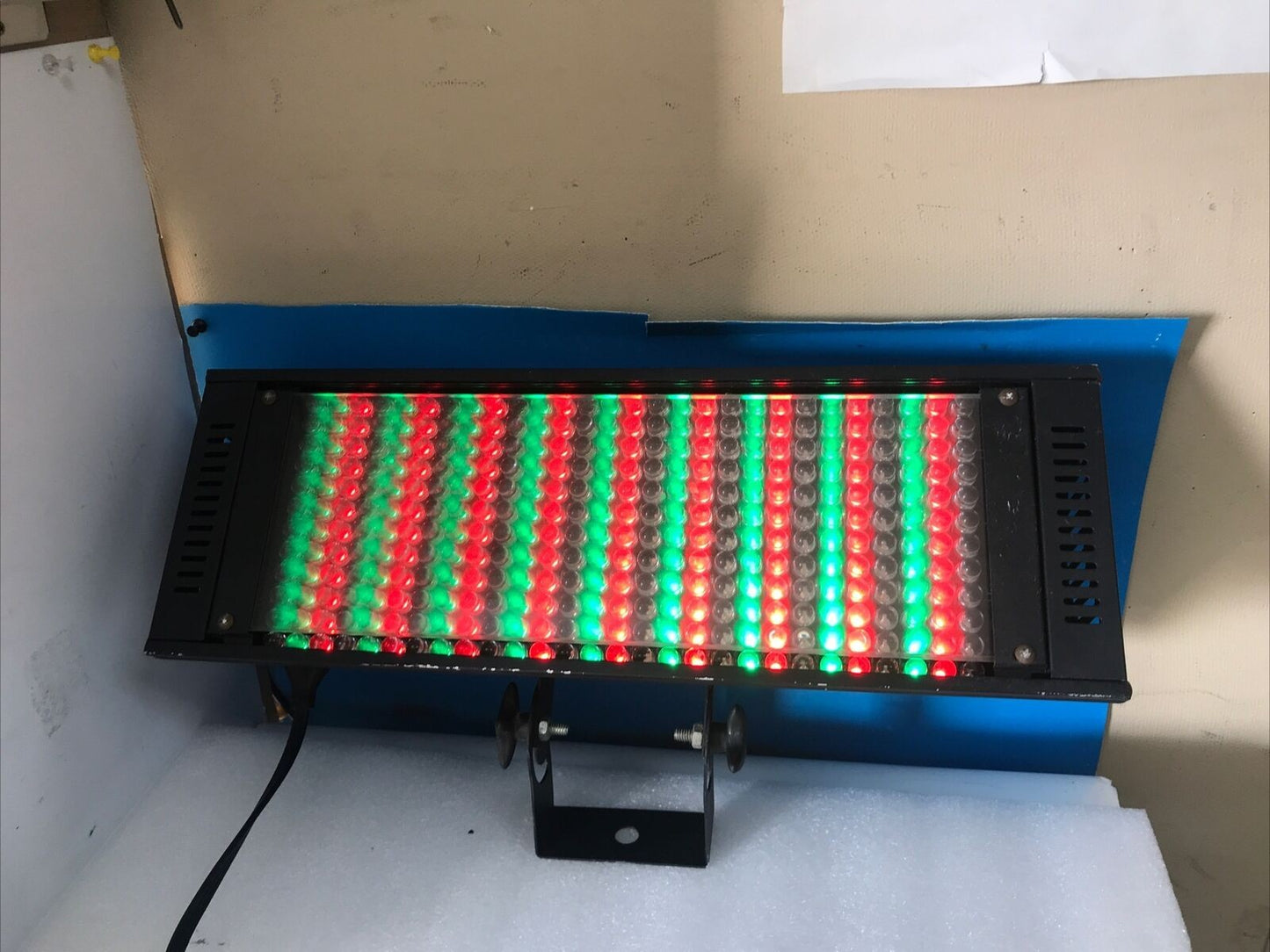 DMX512 LED Bar Stage Light with Mounting Bracket