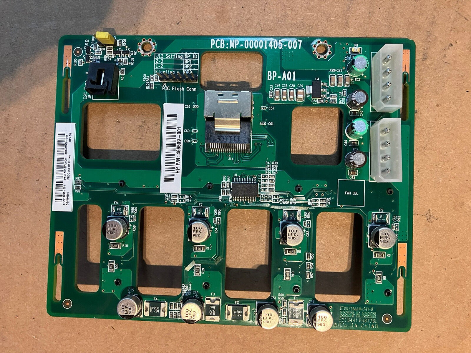 ~ HP 466509-001 SAS Backplane for ProLiant ML150 G6 / ML330 G6