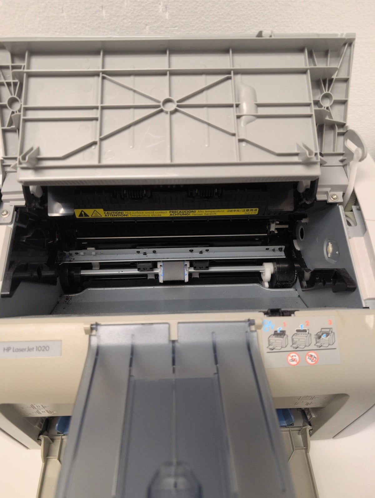 🎸 HP LaserJet 1020 Q5911A Monochrome Laser Printer USB (No Toner,  6K pages)