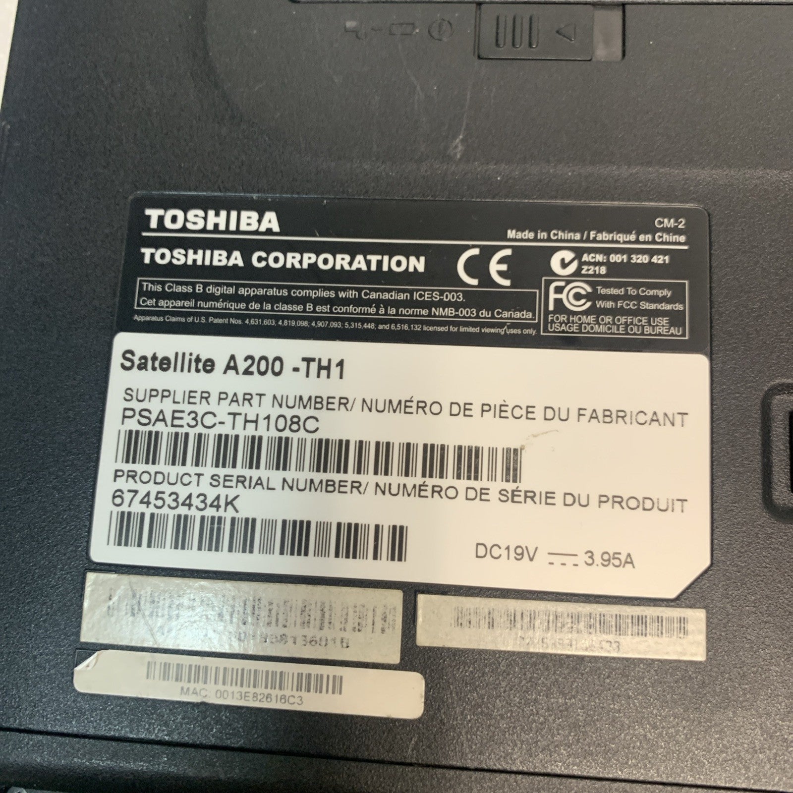 Toshiba Satellite A200-TH1 Intel T5450 2GB 200GB Windows Vista (original) laptop
