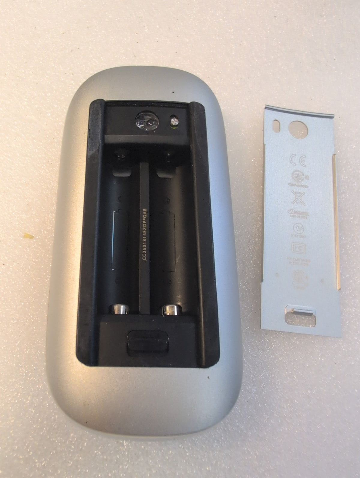 🎸 Apple Magic Mouse A1296 White Bluetooth Wireless Mouse Standard Mouse
