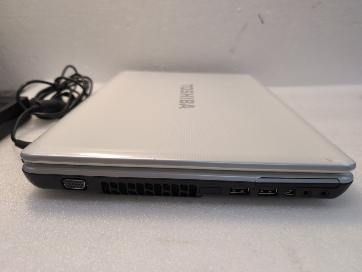🎸 Toshiba Satellite M300 13.3" Laptop Core 2 Duo 2.0GHz 3GB RAM 250GB HDD WINXP