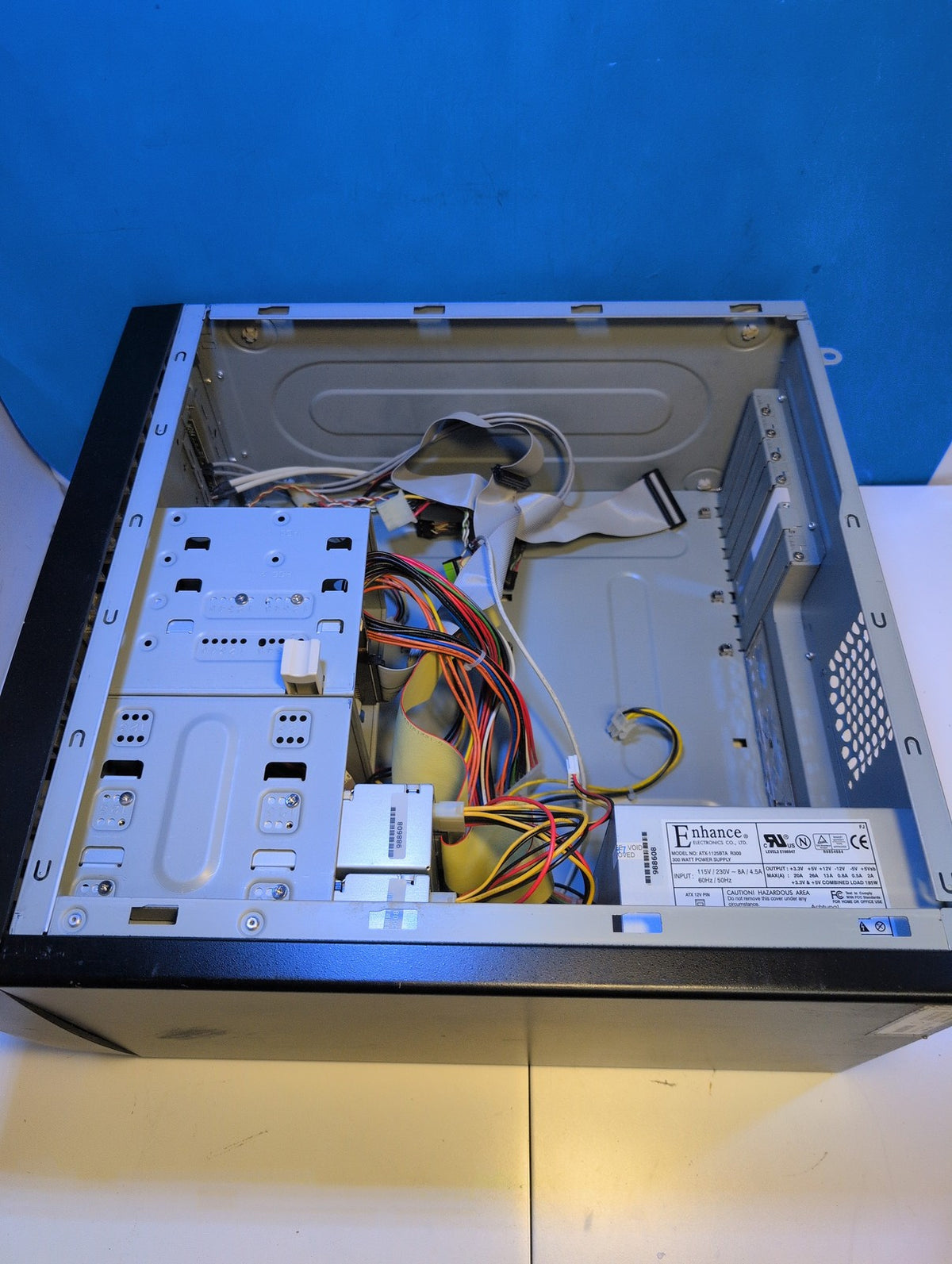 🎸 Cicero SC6150 Mid Tower ATX Computer Case with 300W PSU Vintage Pentium 4