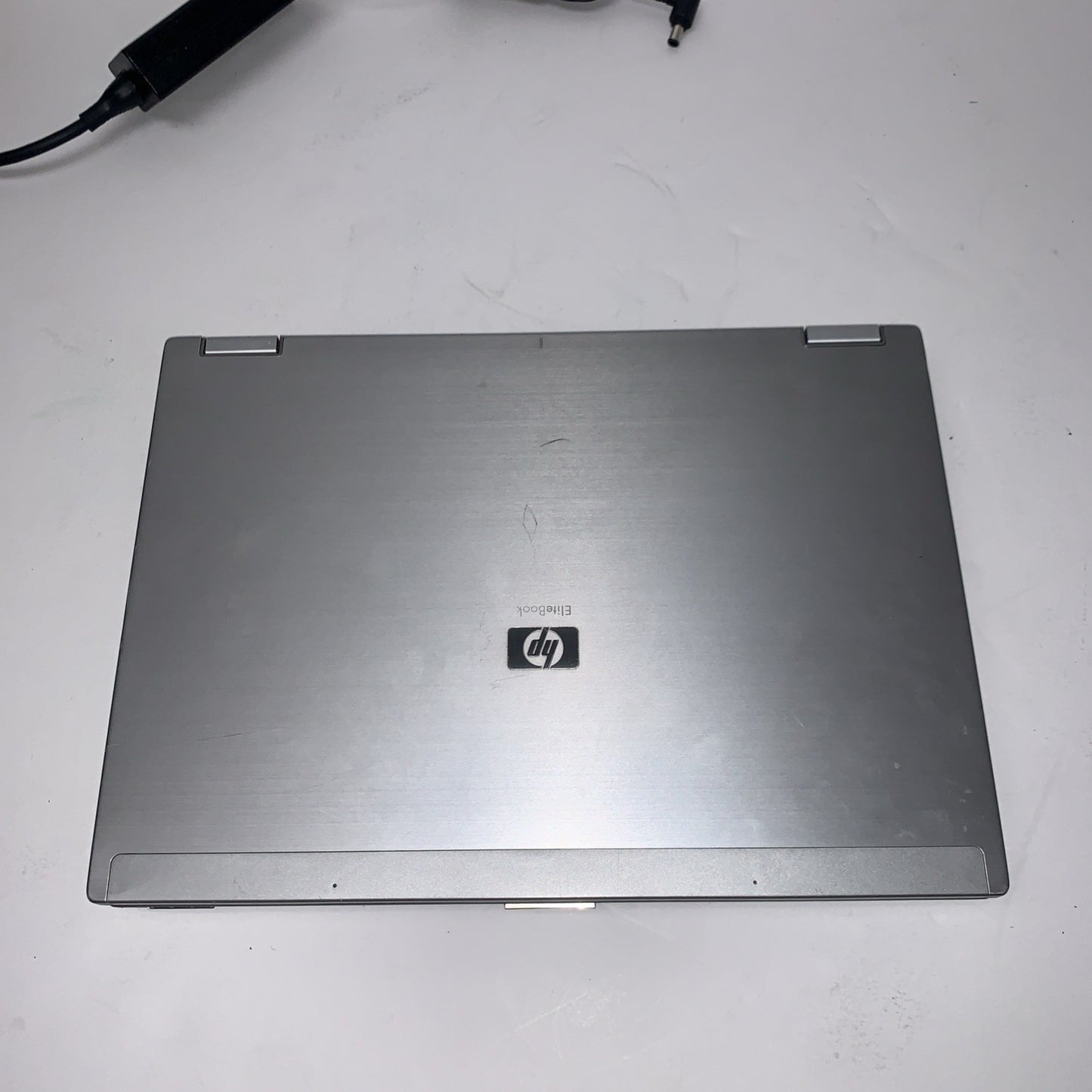 HP EliteBook 6930p C2D P8600 2.4GHz 3GB 160GB Webcam BlueTooth WiFi Windows XP