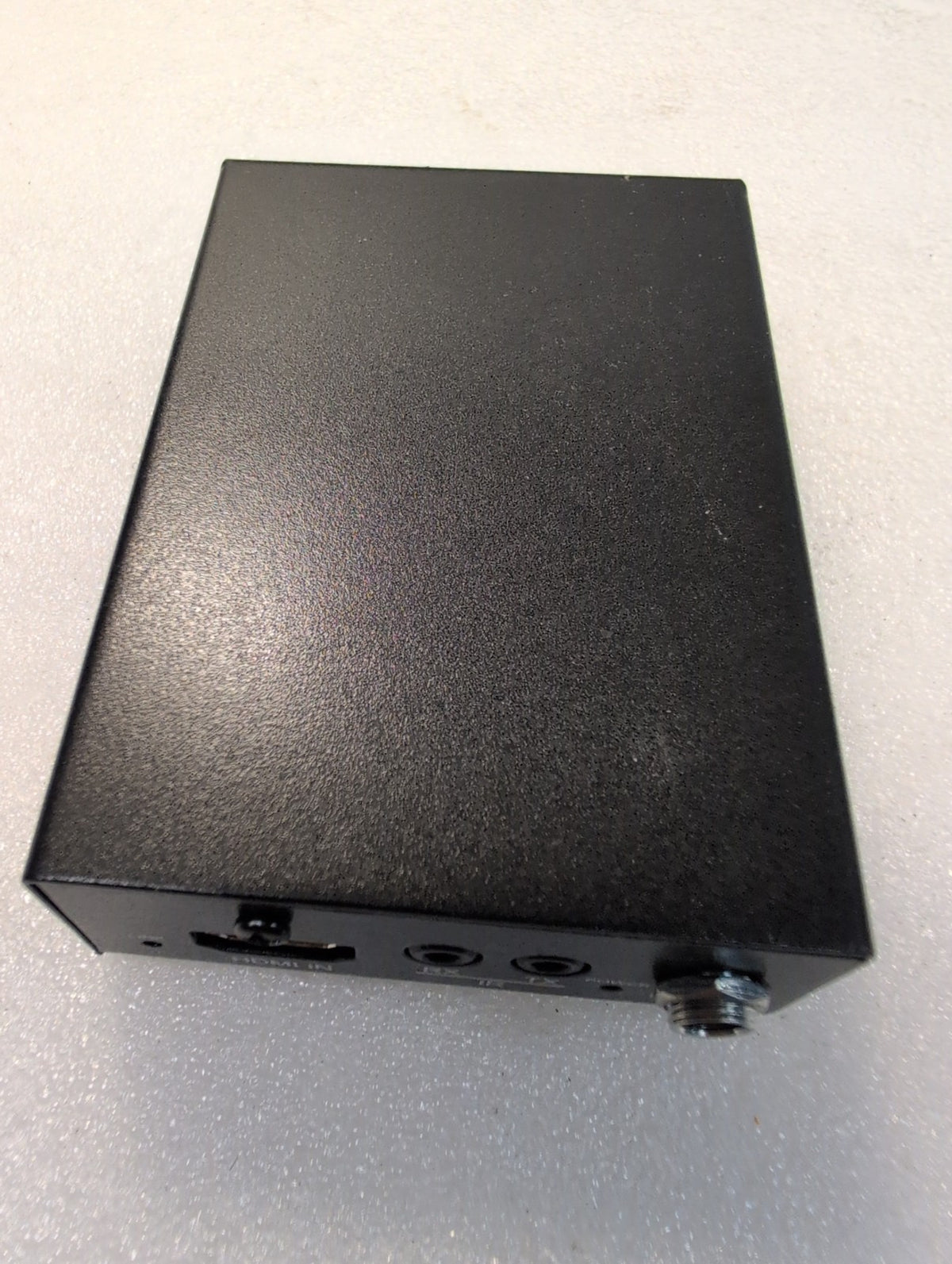 🎸 HDMI to HDBaseT Extender Transmitter over Cat6, IR RX/TX, Black Metal Case