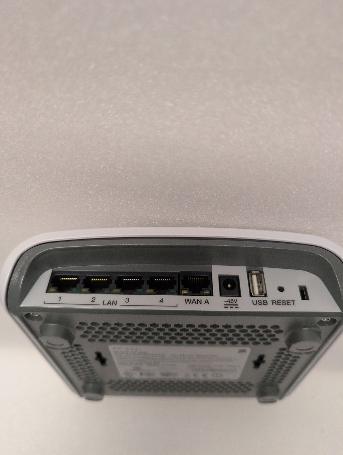 🎸 Ericsson AP 6321 Wireless Access Point 2.4G/5G WiFi Indoor (NO AC ADAPTER )