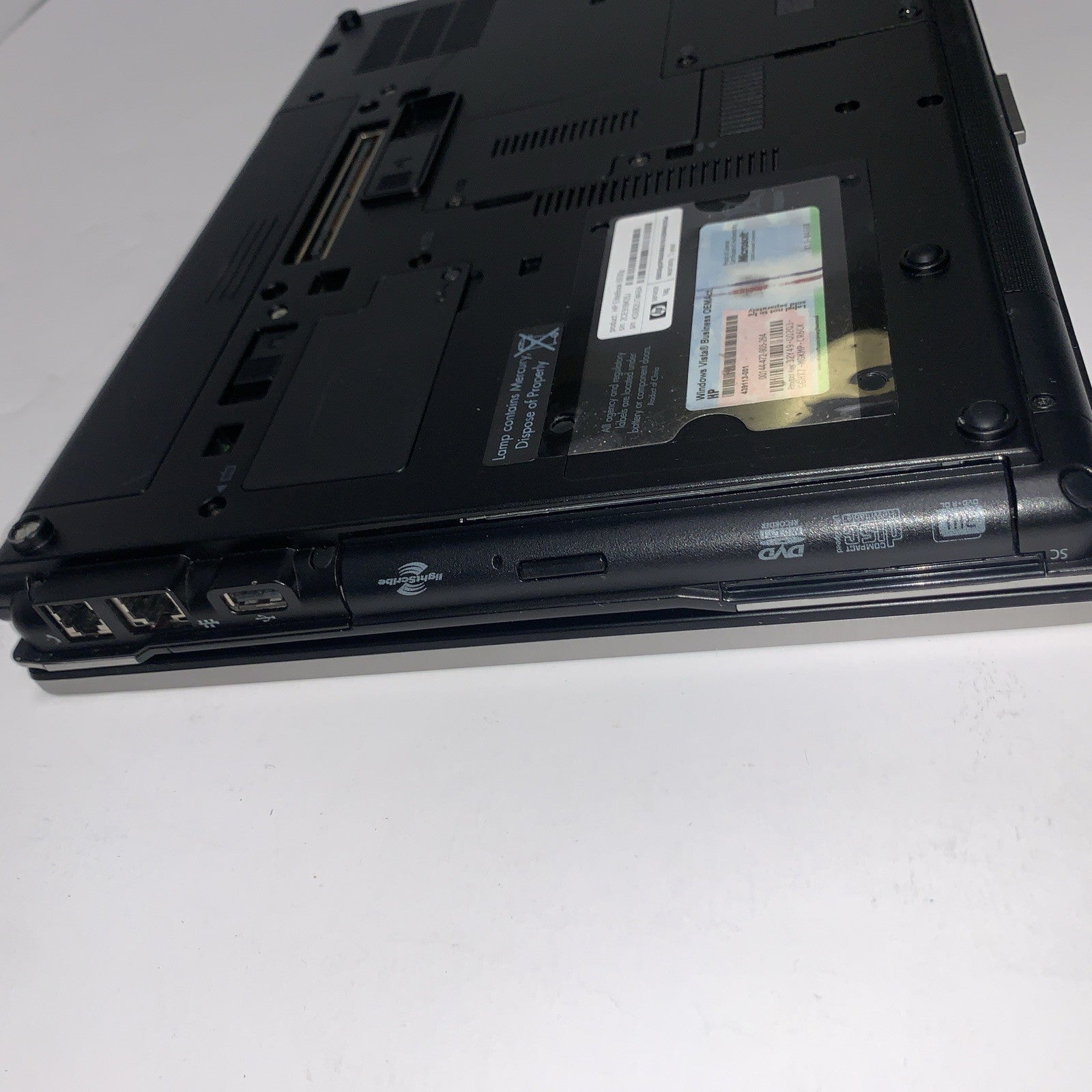 HP EliteBook 6930p C2D P8600 2.4GHz 3GB 160GB Webcam BlueTooth WiFi Windows XP