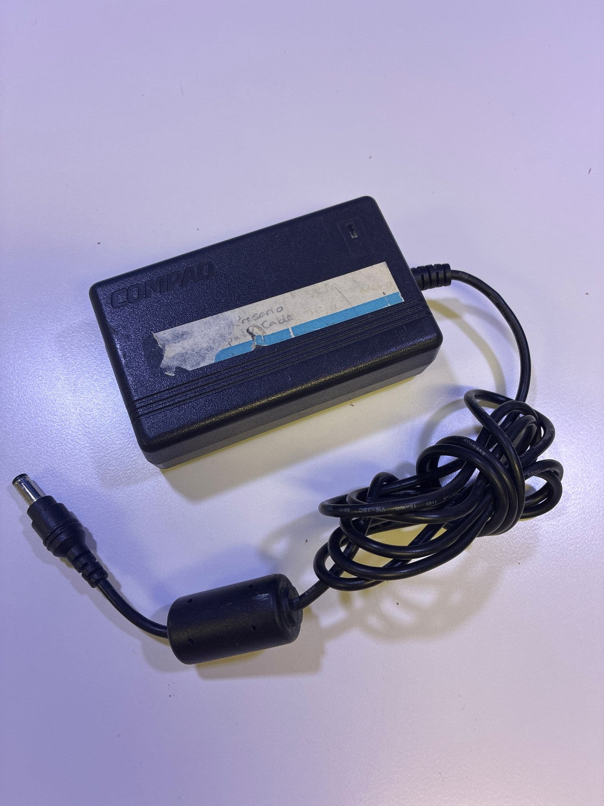 🔥 Compaq AC Adapter LE-9702A 19V 3.16A 60W Laptop Power Supply