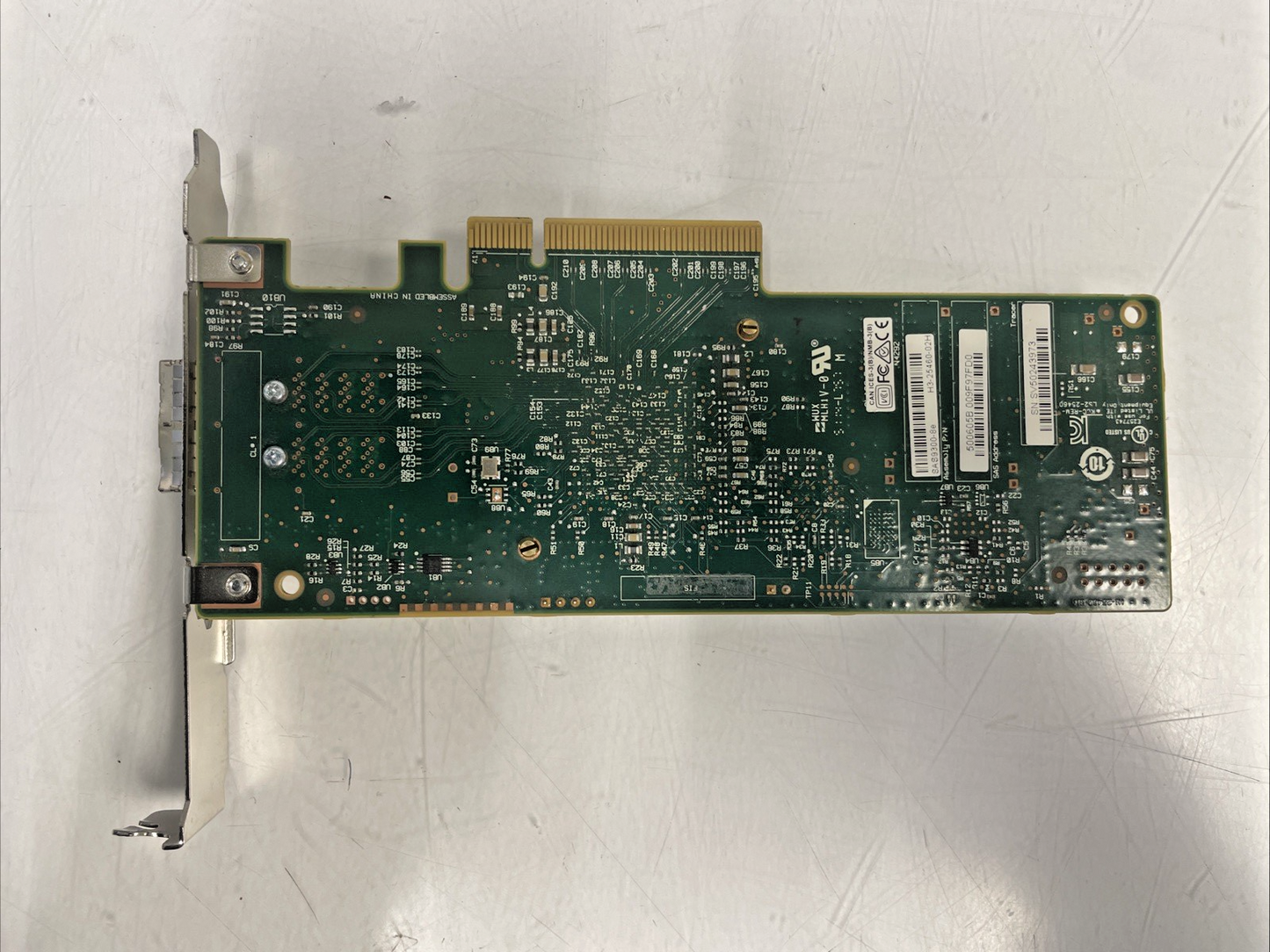 LSI SAS9300-8e  H3-25460-02H HBA Host bUst Adapter High Profile  +
