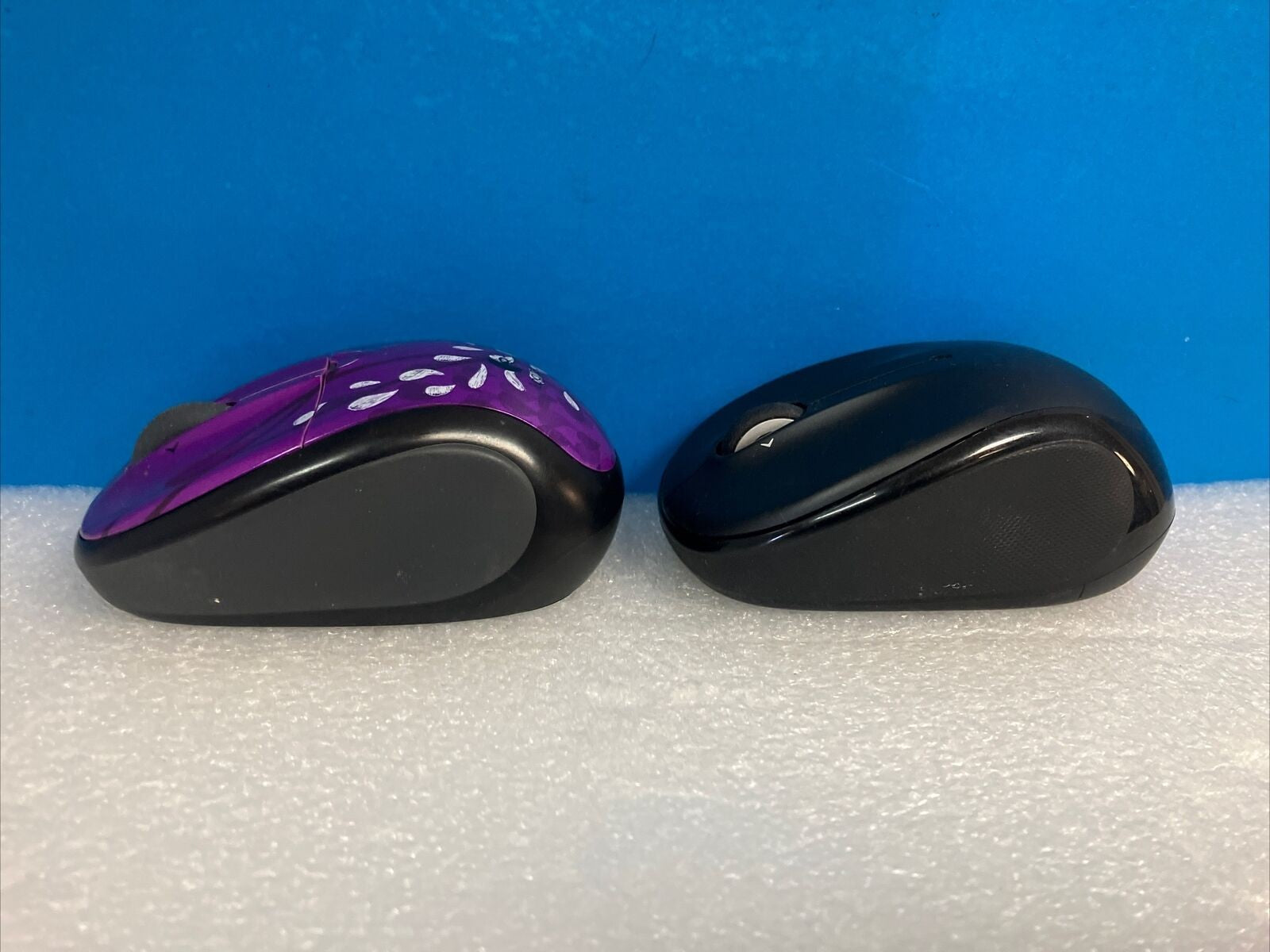 2x Logitech M310 / M325 Wireless Mouse With 2 USB Receivers *Tested/Working* ~