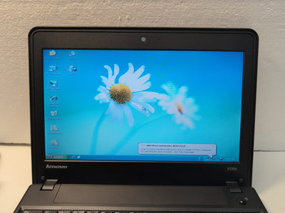 (NICE) Lenovo ThinkPad X130E 11.6" Laptop AMD E-450/4GB RAM/128GB SSD/WinXP -