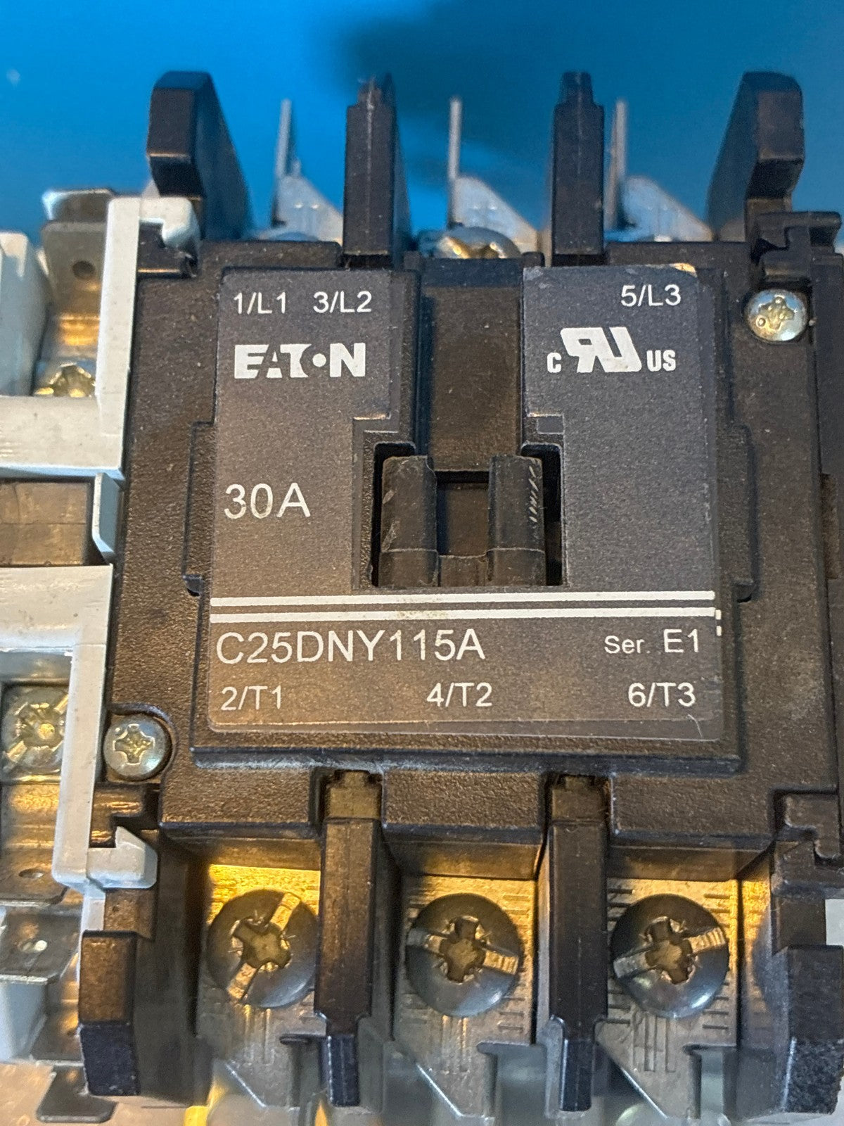 🔥 Eaton C25DNY115A 30A 3-Pole Definite Purpose Contactor E1 110-120V Coil