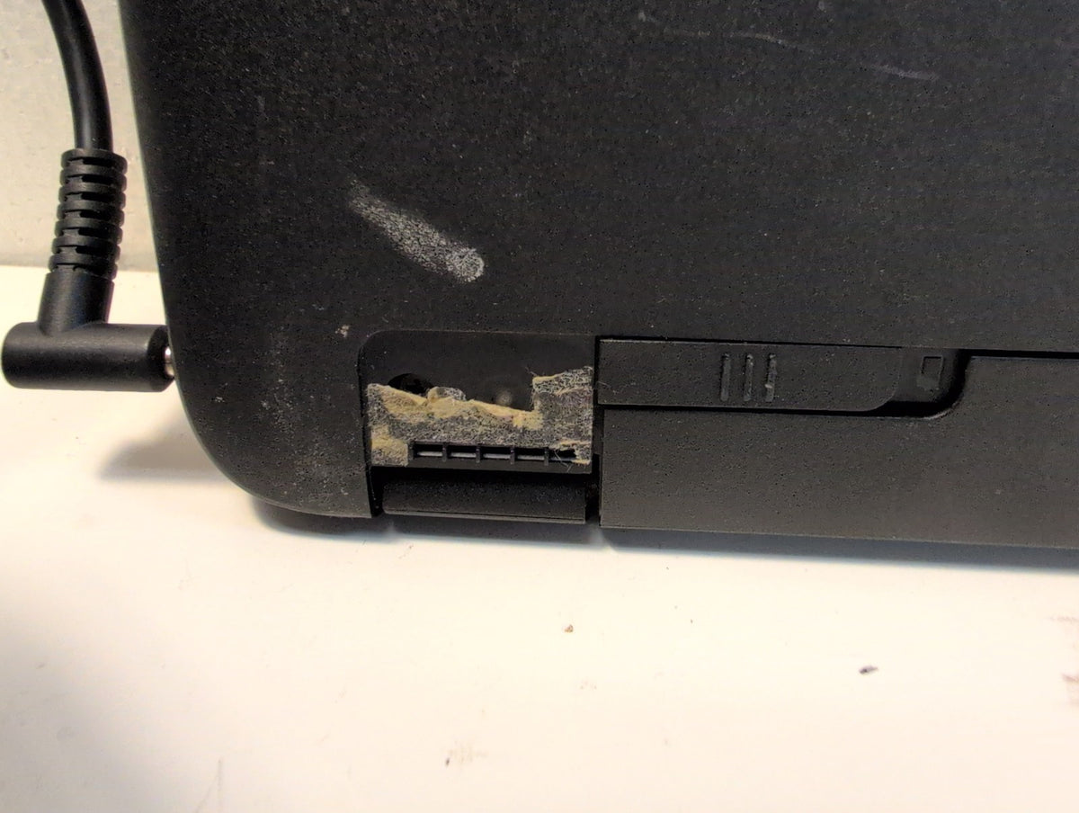 🎸 HP 15 Notebook 15.6in TOUCH LAPTOP AMD A8-7410 8GB RAM 1TB HDD Win10
