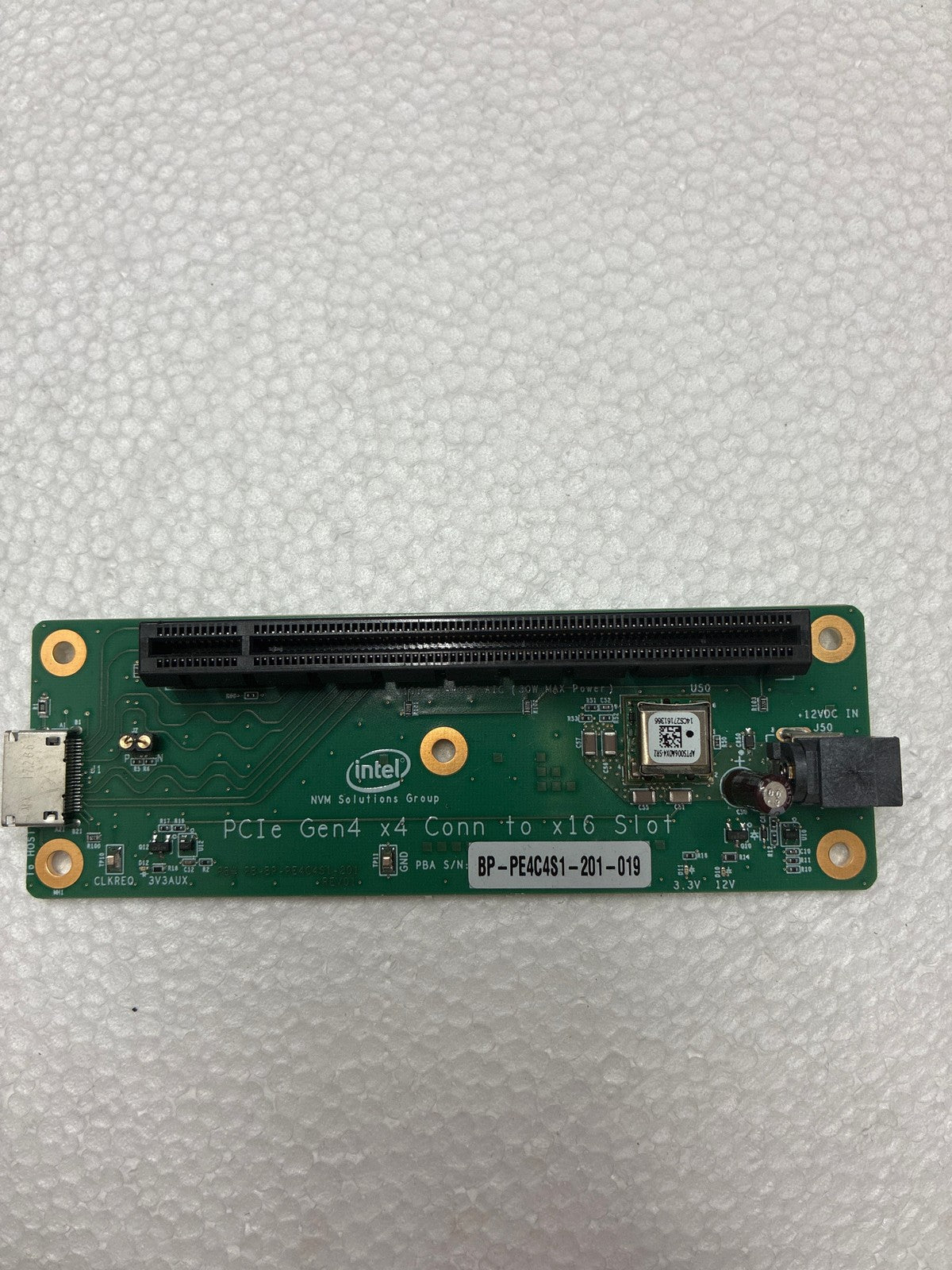 🔥 Intel NVM Solutions Group PCIe Gen4 x4 to x16 Adapter Board BP-PE4C4S1-201-01