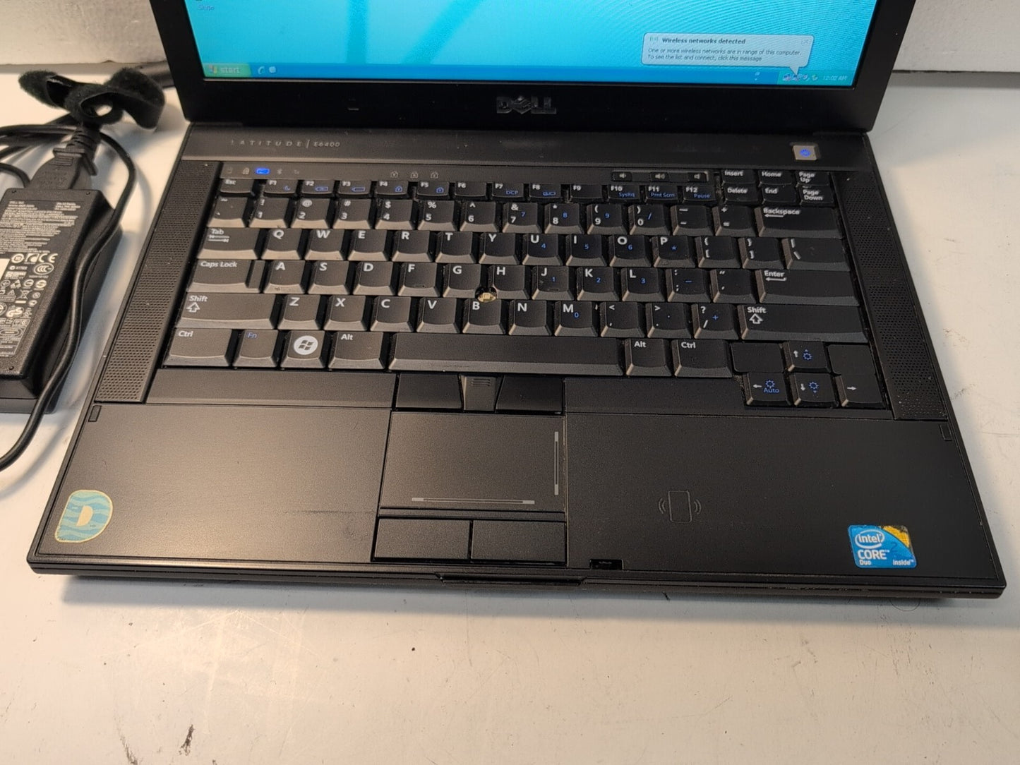 🔥 Dell Latitude E6400 14" Laptop Core 2 Duo P8600/4GB RAM/200GB HDD/WIN XP -