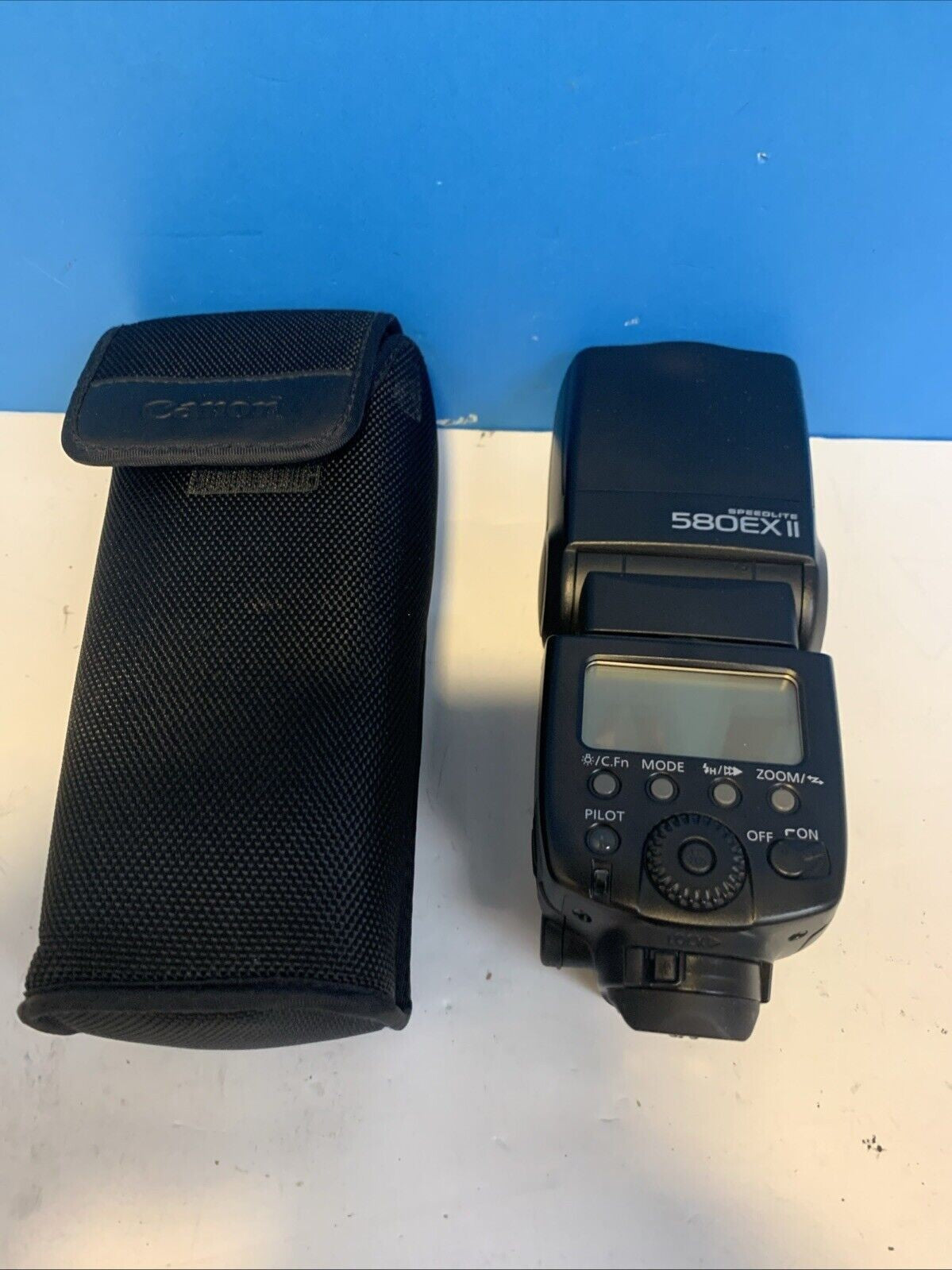 Nice Canon Speedlite 580EX II Shoe Mount Flash from JAPAN