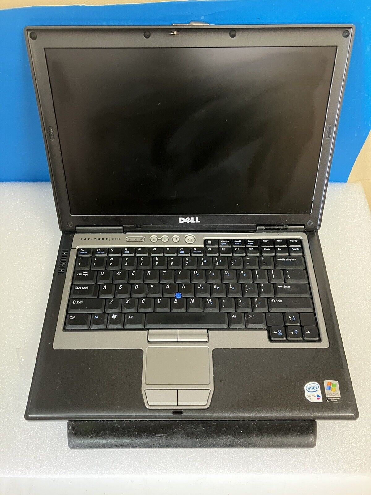 ~ (For Parts) Dell Latitude D620 PP18L 14" Laptop Core Duo CPU 512MB RAM (Read)