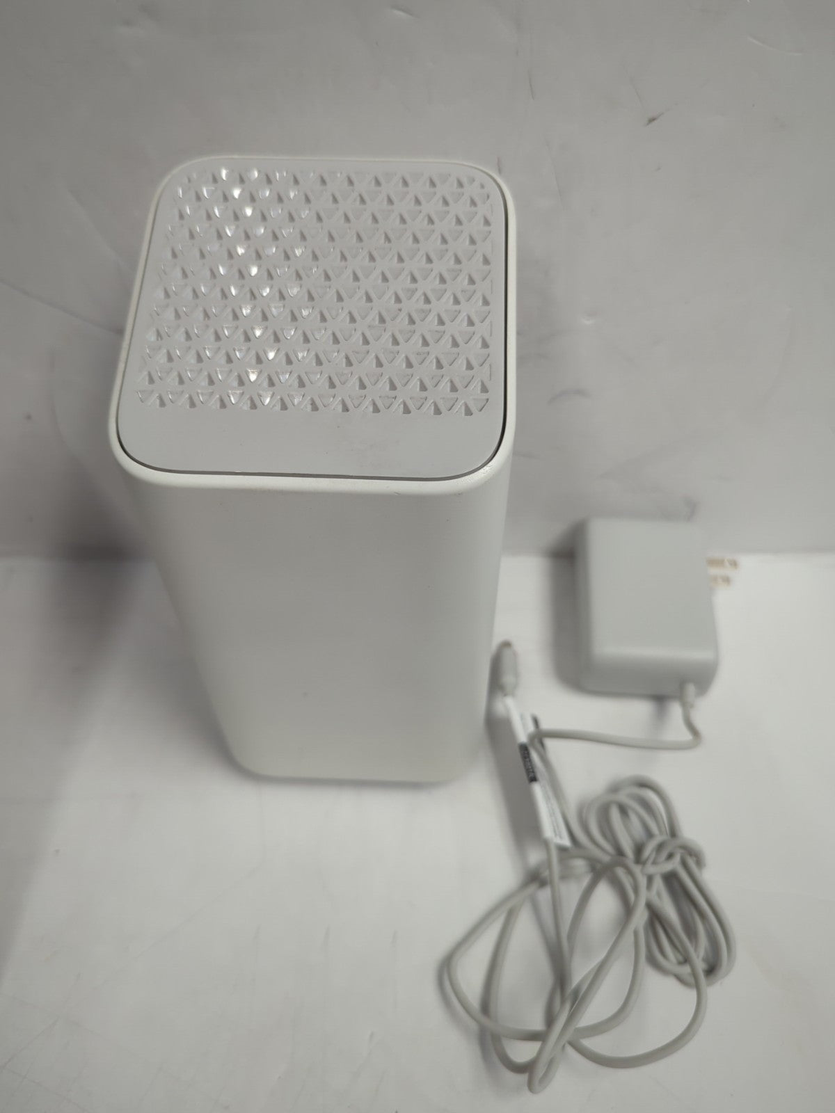 ROGERS CGM4331 CGM4331ROG Wi-Fi  Gateway Router W/AC -