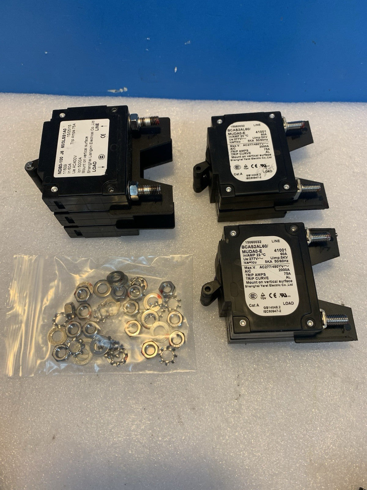 🔥 Lot of Industrial Circuit Breakers 60A MUDSO-E / NDB3-100