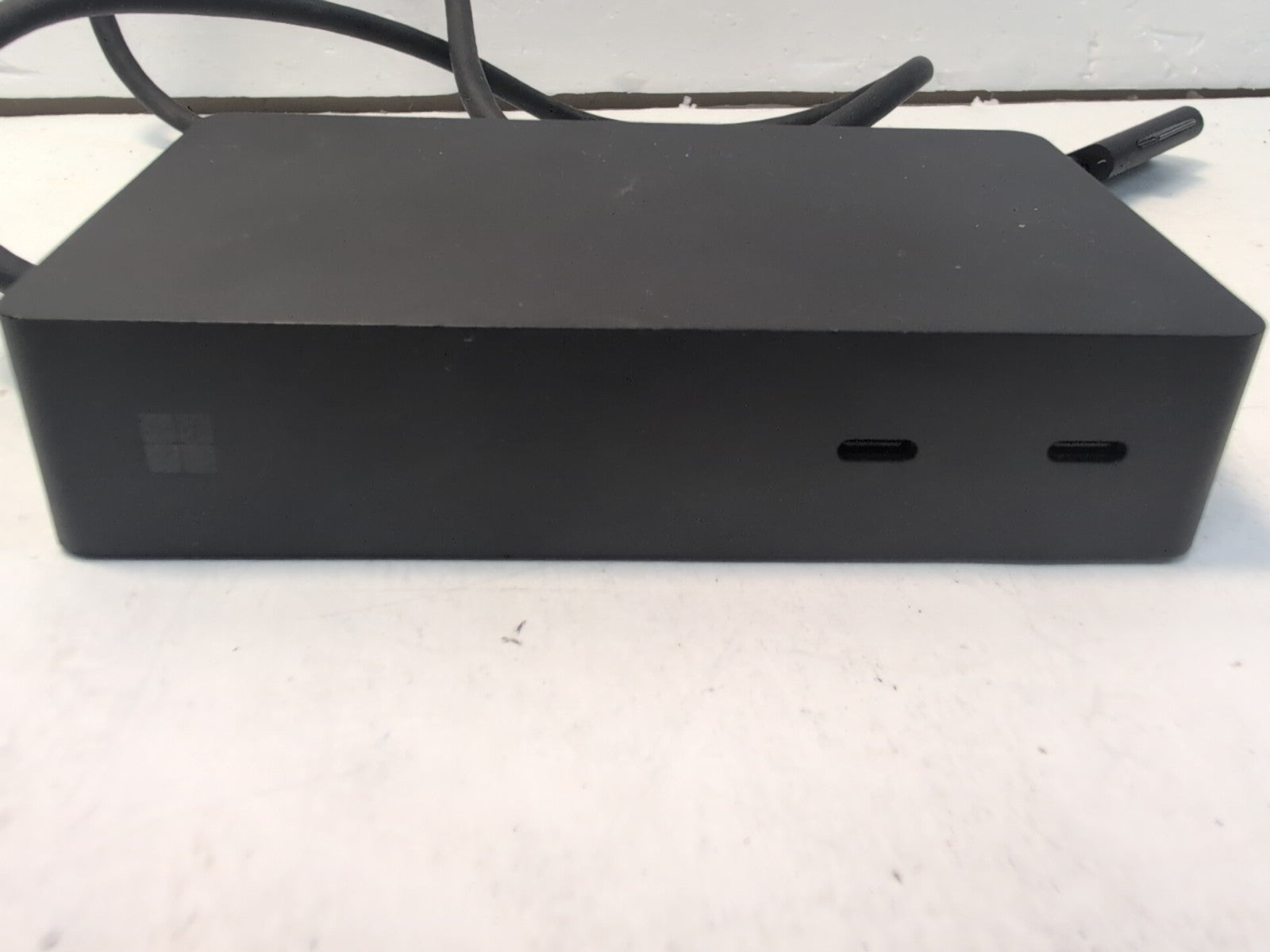 🔥 Microsoft Surface Dock 2 Laptop Docking Station Model 1917 ( NO AC ADAPTER) -