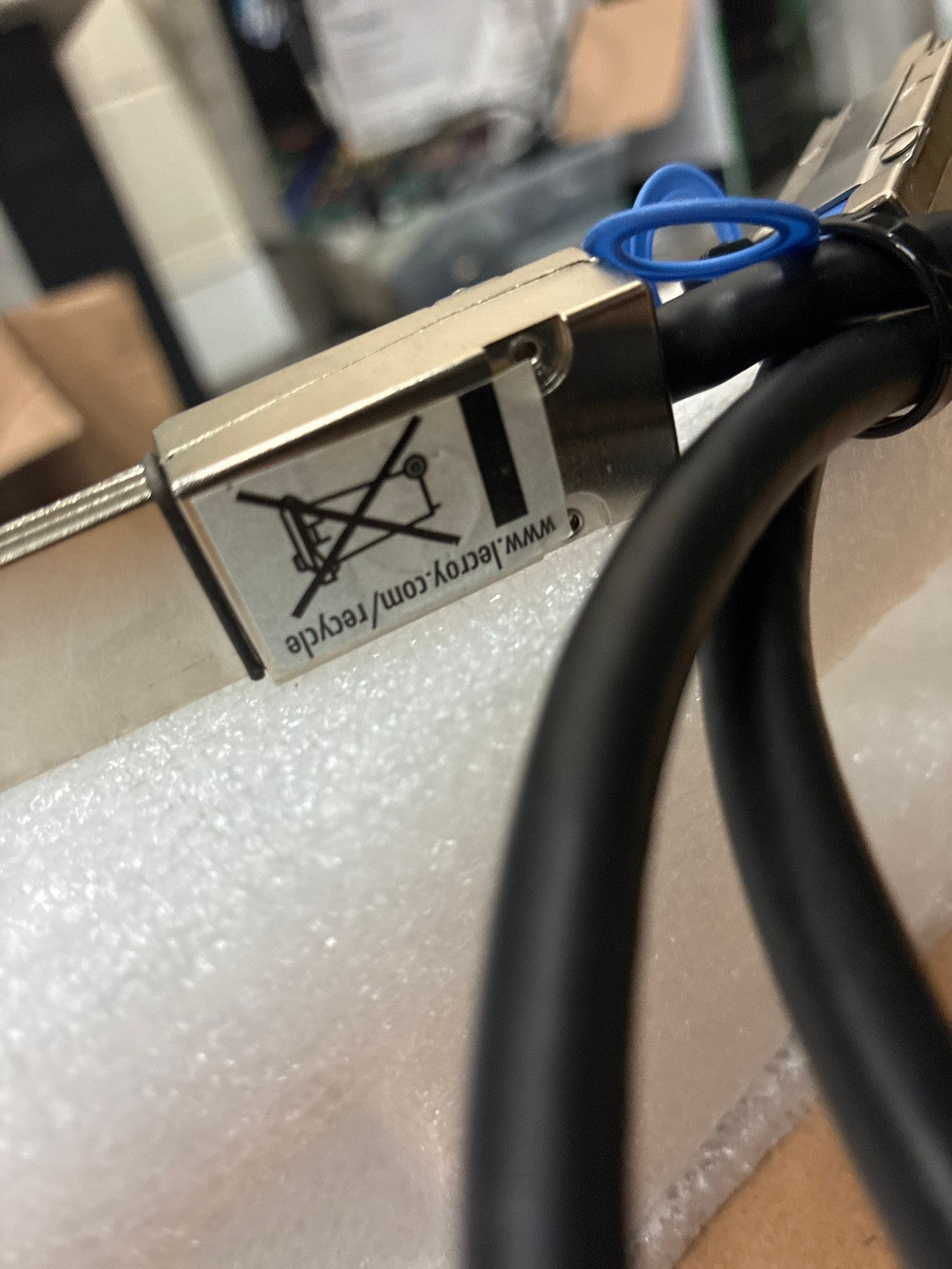🔥 Molex 74547-0301 SFF-8088 Mini SAS Cable Black 3-4 ft New Other
