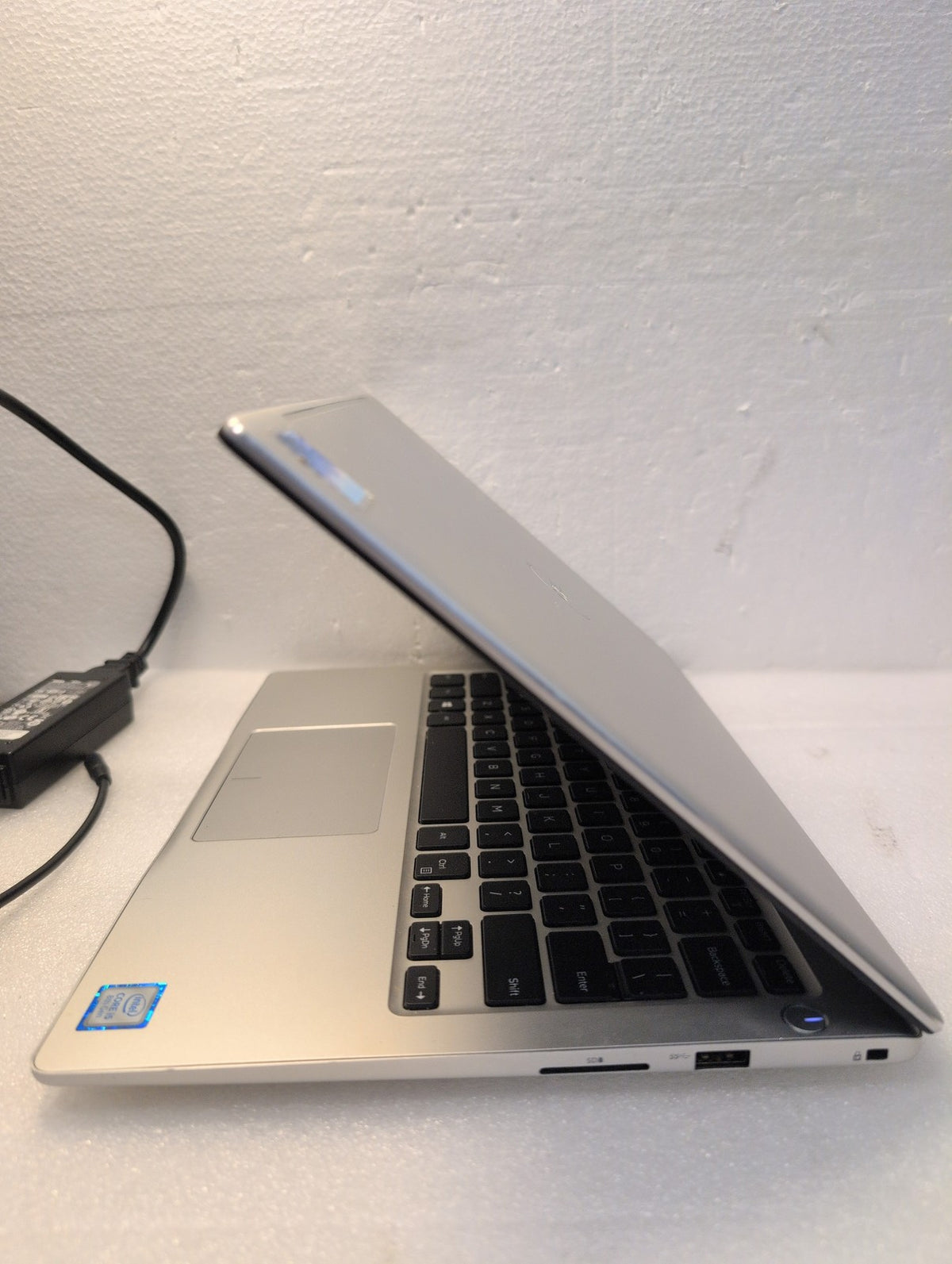 🎸 Dell Inspiron 13 7370 13.3" Touch Screen Laptop i5-8250U/8GB /256GB SSD/Win11
