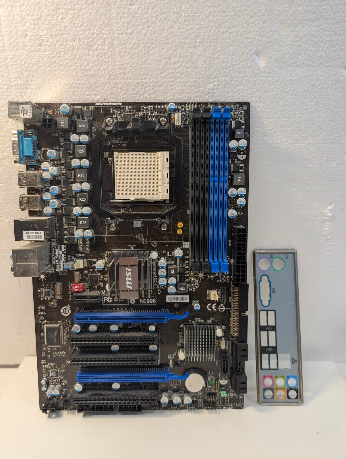 MSI 770-G45 AM3 ATX Motherboard MS-7599 Ver 2.0 DDR3 with I/O Shield -