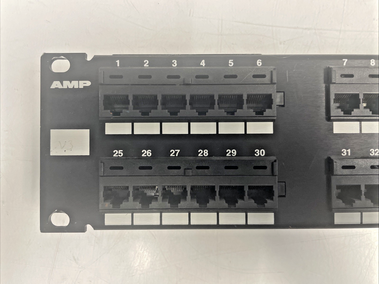 🔥AMP NetConnect   Cat 5   48 Port Patch Panel.       (10 Available)