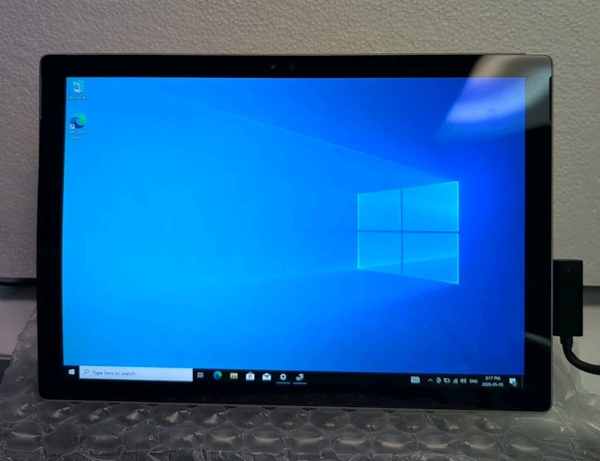 🔥(PARTS) Microsoft Surface Pro 4 (Model 1724) i5‑6300U/8GB RAM/256GB SSD/Win10-