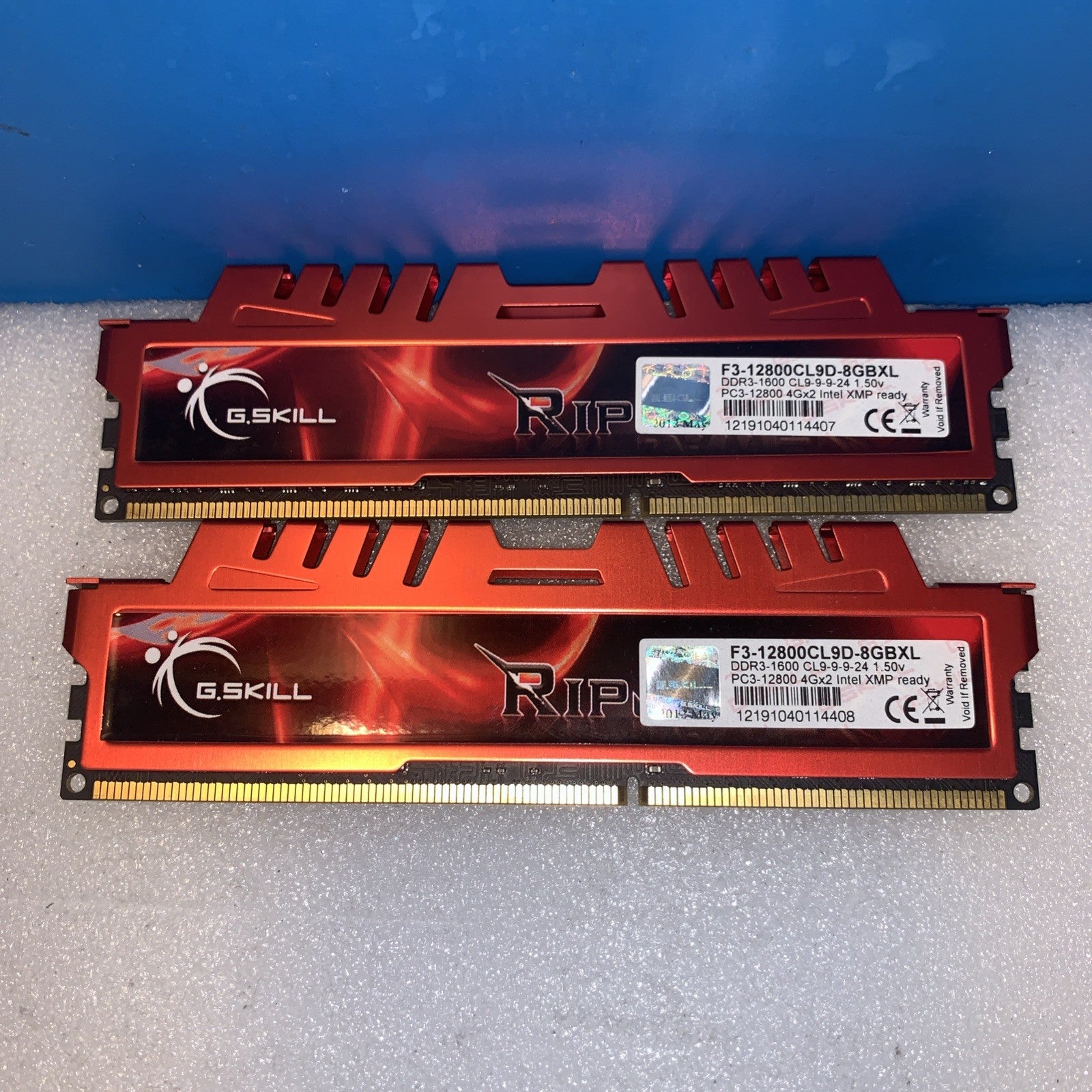 8GB = 2x4GB G.SKILL Ripjaws X DDR3-1600 PC3-12800 CL9 RAM F3-12800CL9D-8GBXL