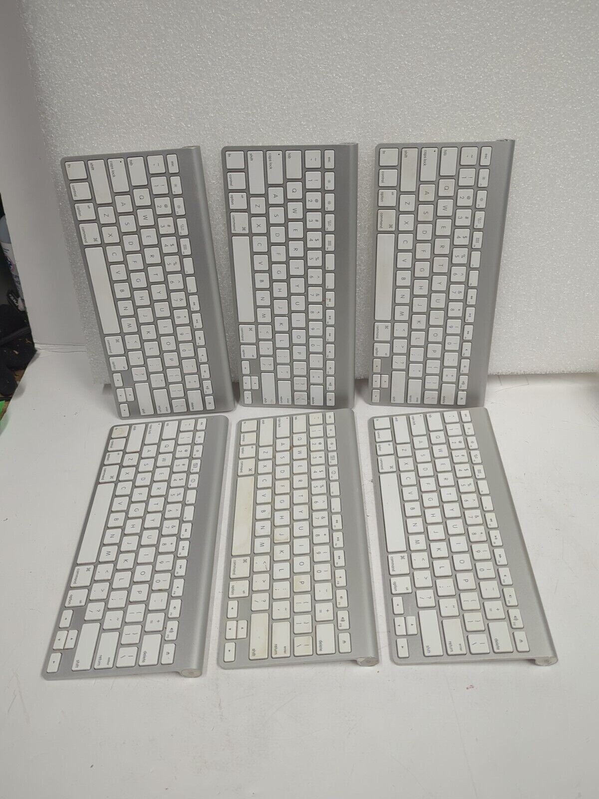 Lot Of 6 Apple A1314 Wireless Keyboards - Untested