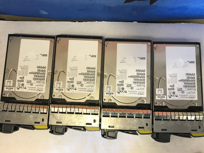 4 x NetApp 17R6348 HUS103014FLF210 147GB 10K Fiber HDD F/W NA03 w/ FAS 250 Tray