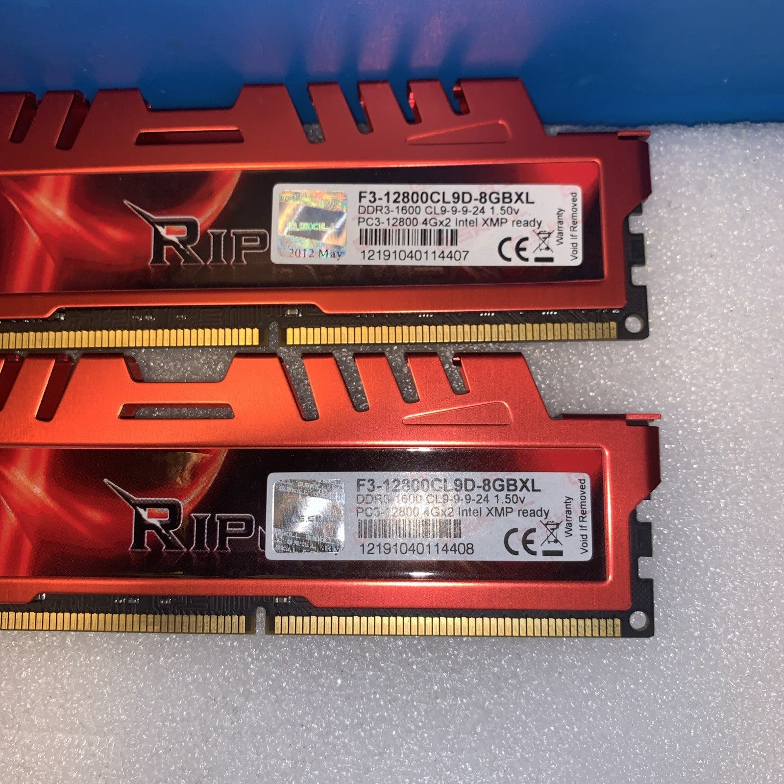 8GB = 2x4GB G.SKILL Ripjaws X DDR3-1600 PC3-12800 CL9 RAM F3-12800CL9D-8GBXL