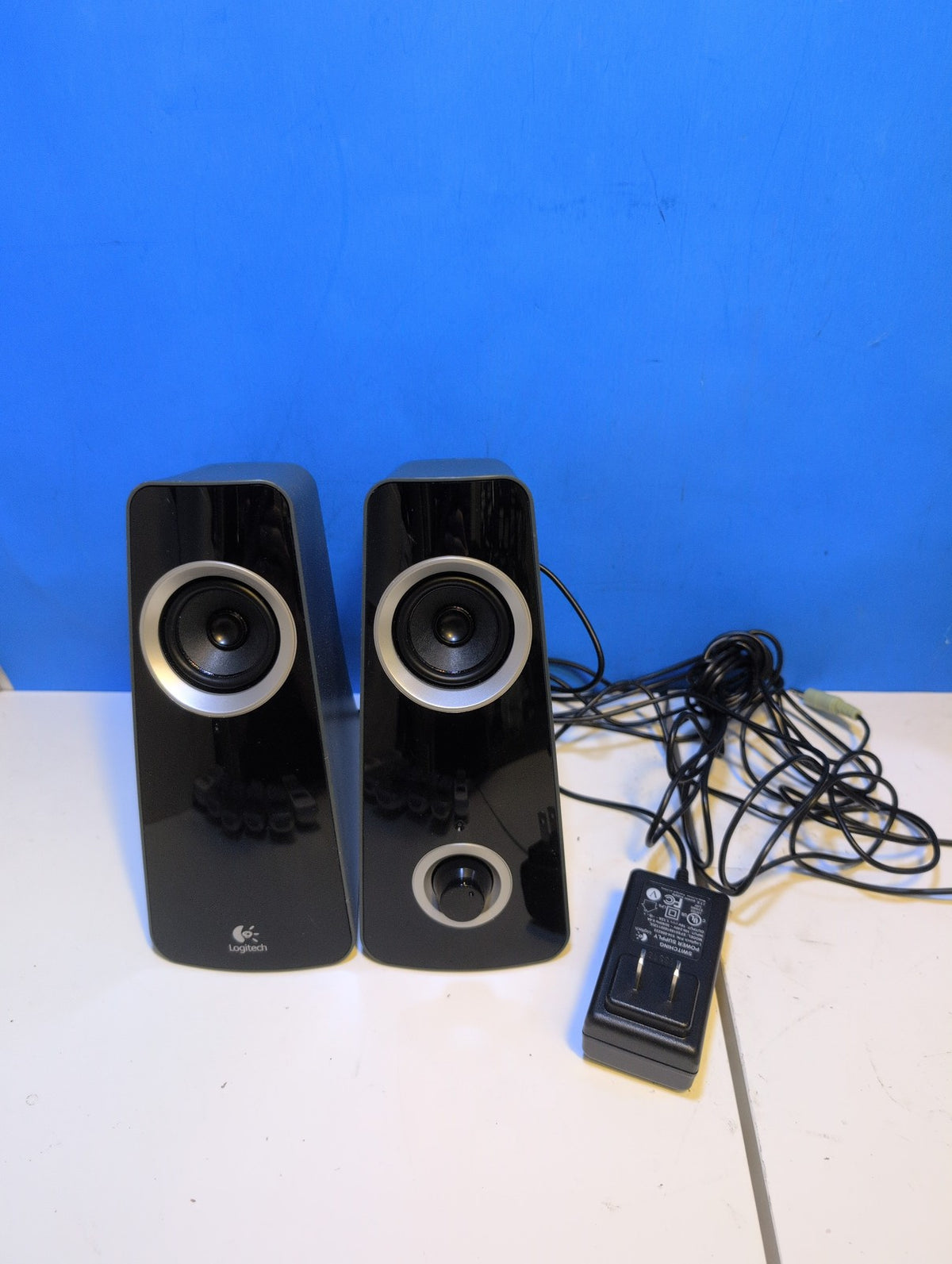 🎸 Logitech Z320 2.0 Stereo Computer Speaker System Black/Gray Wired Tested