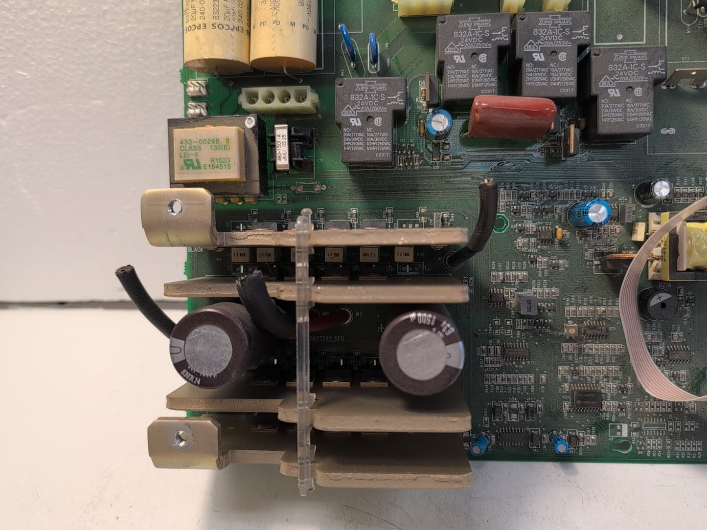 🔥 APC 2U3K 640-0799D REV 04 SMART-UPS  MAIN BOARD WITH Front Control Panel -