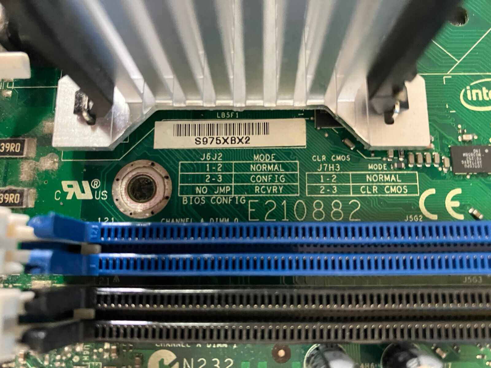 ~Intel S975XBX2 ATX Workstation Motherboard LGA 775 DDR2 W/ C2D 6600 + I/O Plate