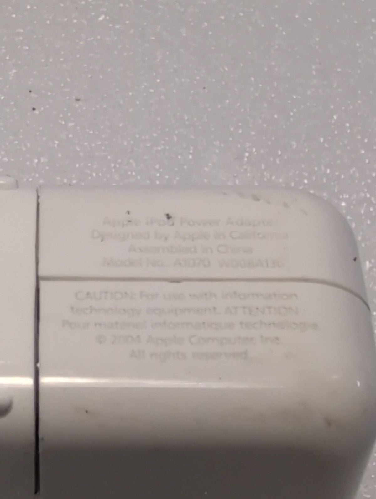 🎸 Apple iPod Power Adapter A1070 White AC Wall Charger FireWire Port US Plug