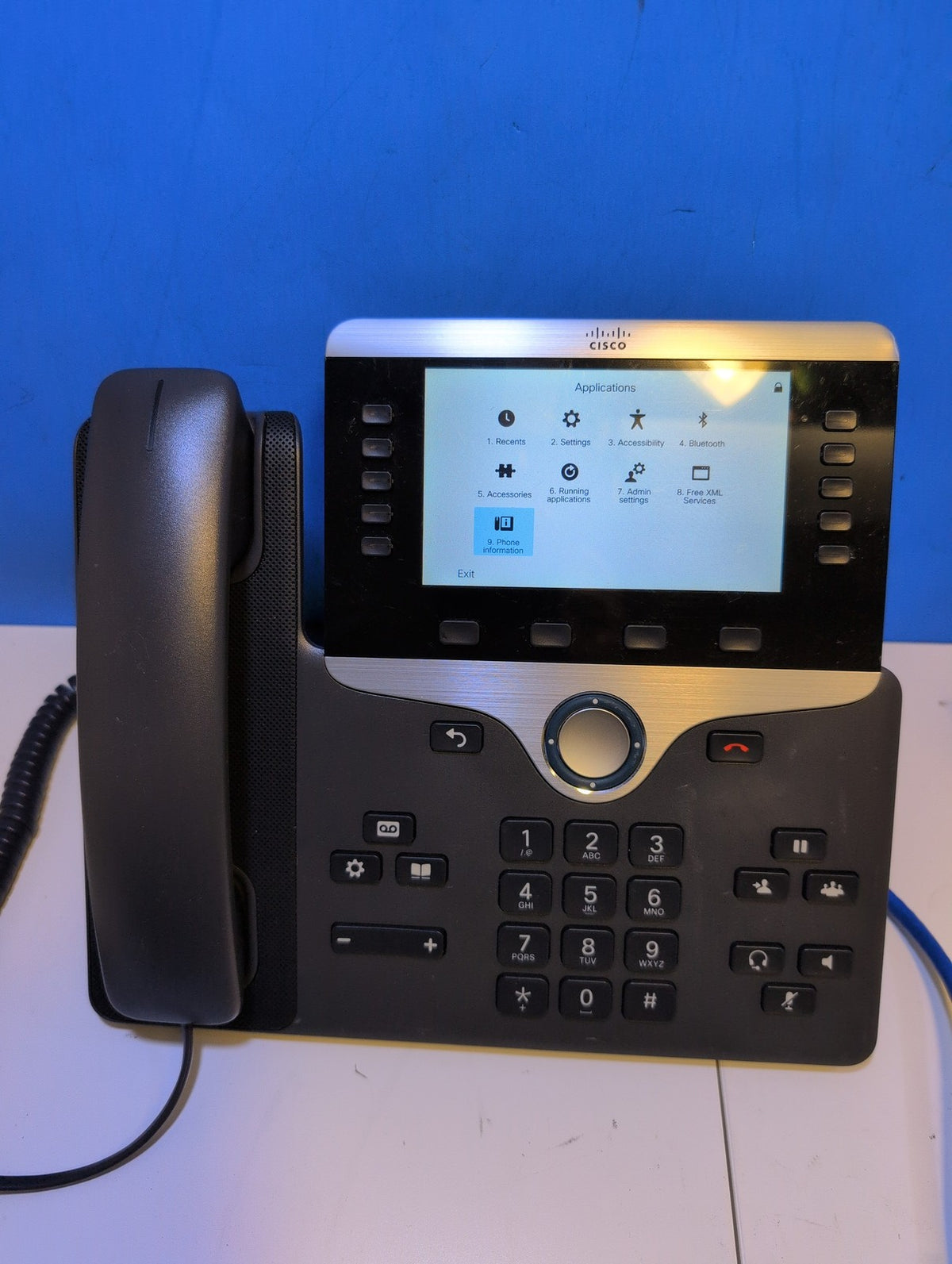🎸 Cisco CP-8851 Unified Communications IP Phone with Color Touchscreen Display