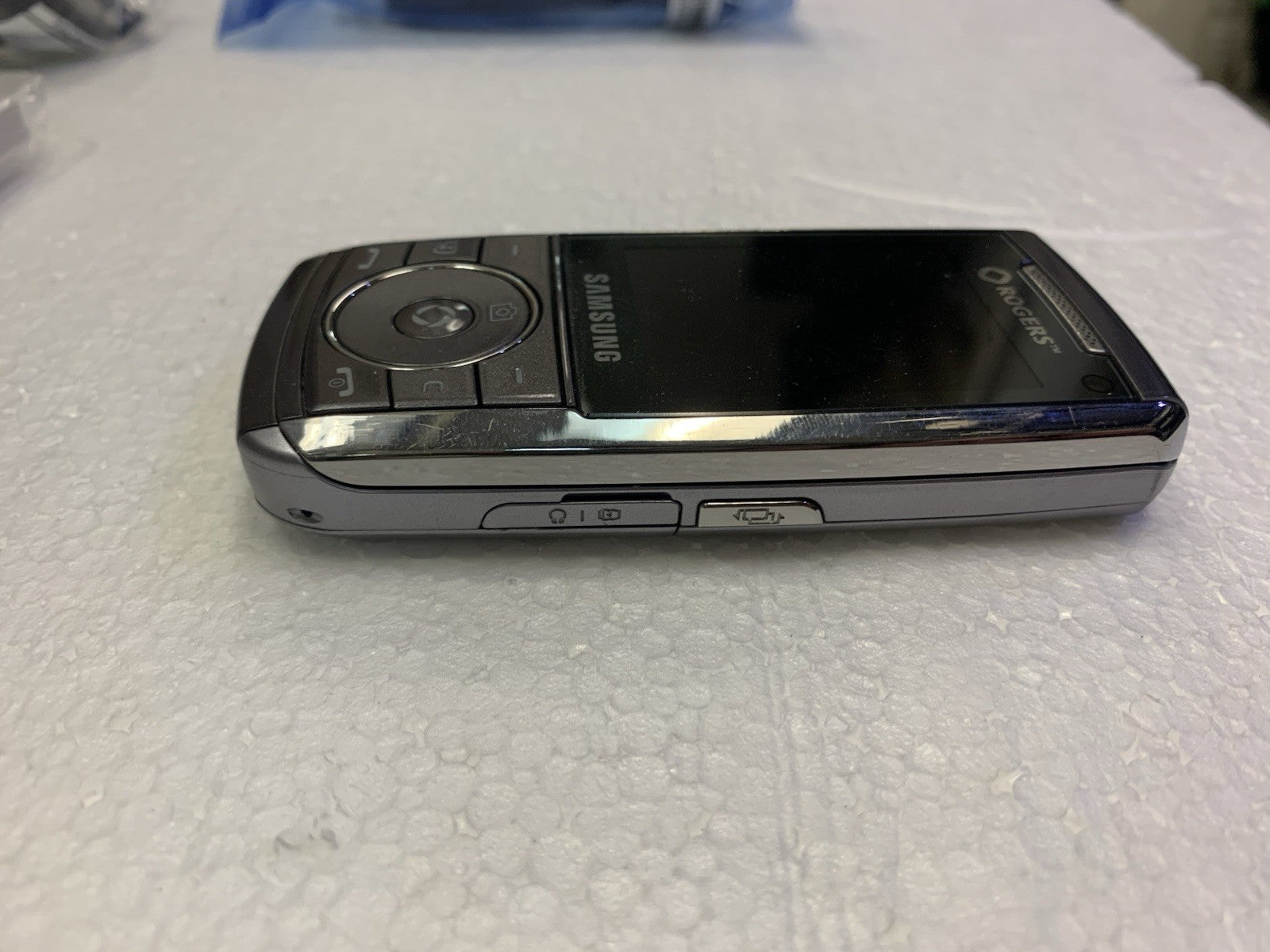 🔥 (Rogers) Samsungg SGH-A736 3G cell phone