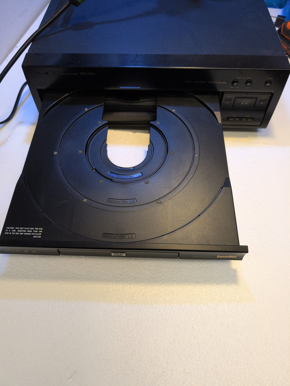 🎸 Pioneer DVL-700 DVD/CD/LaserDisc Combo Player W/ Remote - Tested Working