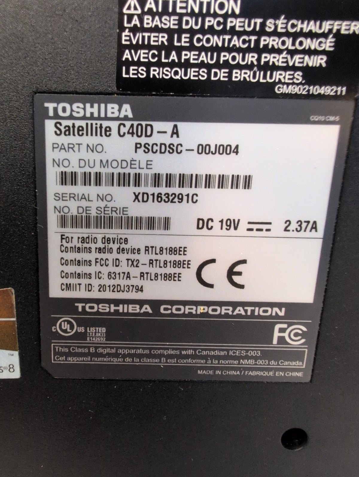 🎸 Toshiba Satellite C40D-A White Laptop AMD E1-2100 14in 2GB RAM 465GB HDD