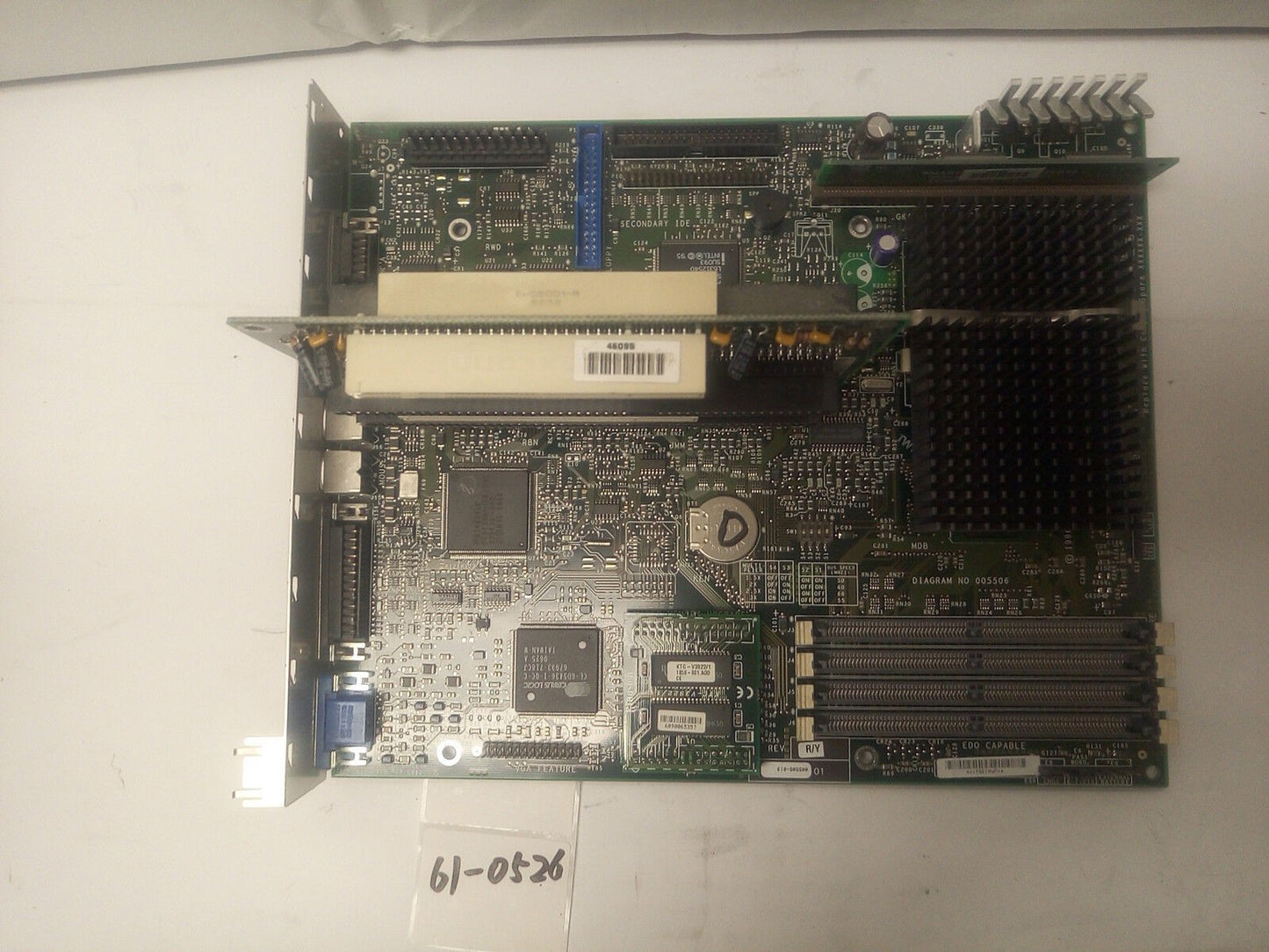 - COMPAQ 005507-001 005505-013  DESKPRO SYSTEM BOARD W/ CPU