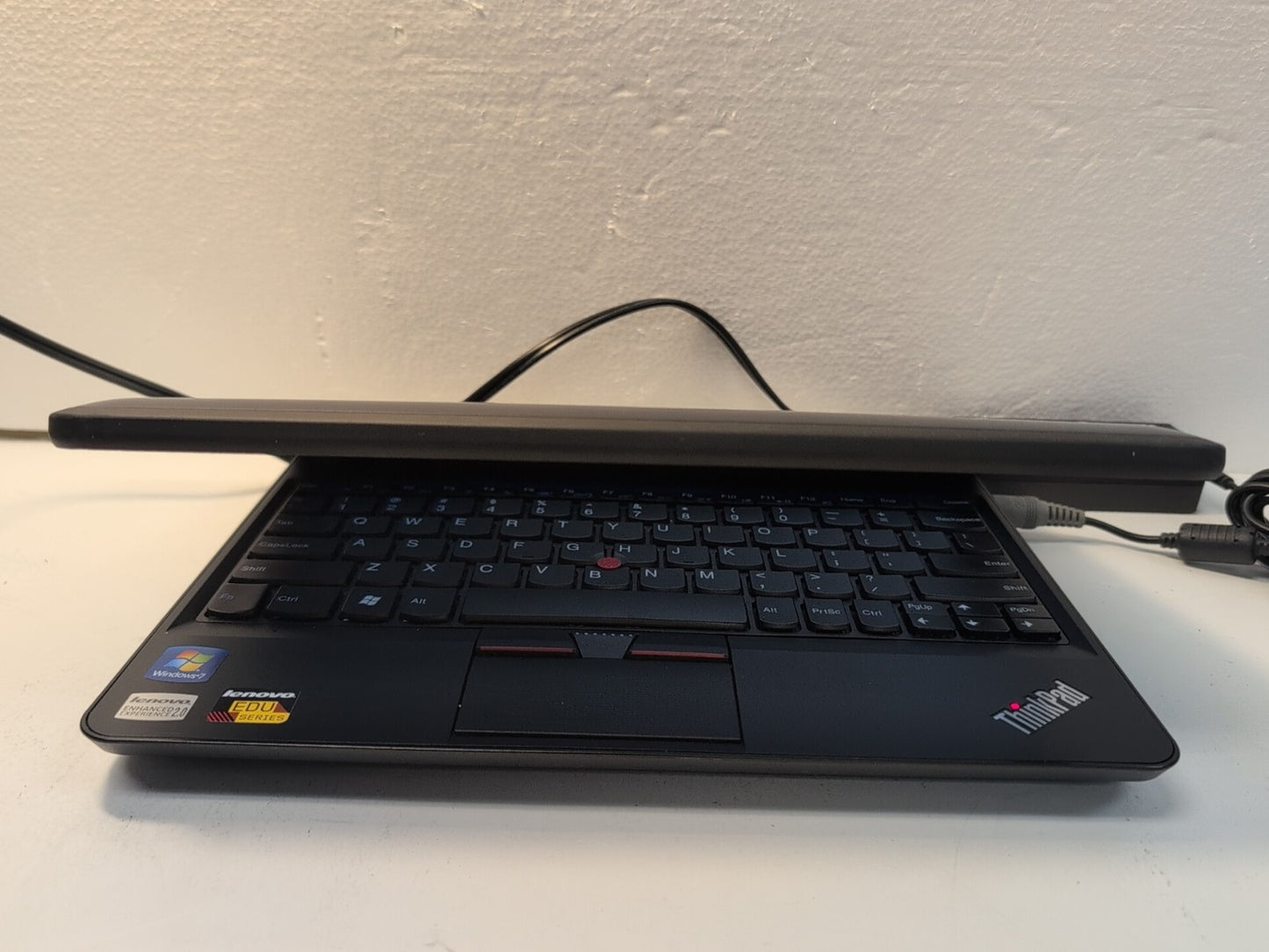(NICE) Lenovo ThinkPad X130E 11.6" Laptop AMD E-450/4GB RAM/128GB SSD/WinXP -