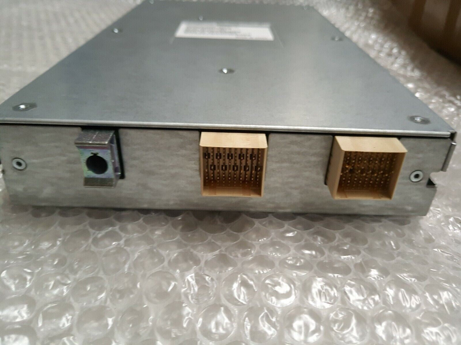 - 1x Intel Blade Server 10-Port GIGABIT Switch  AXXSW1GB D91241-004