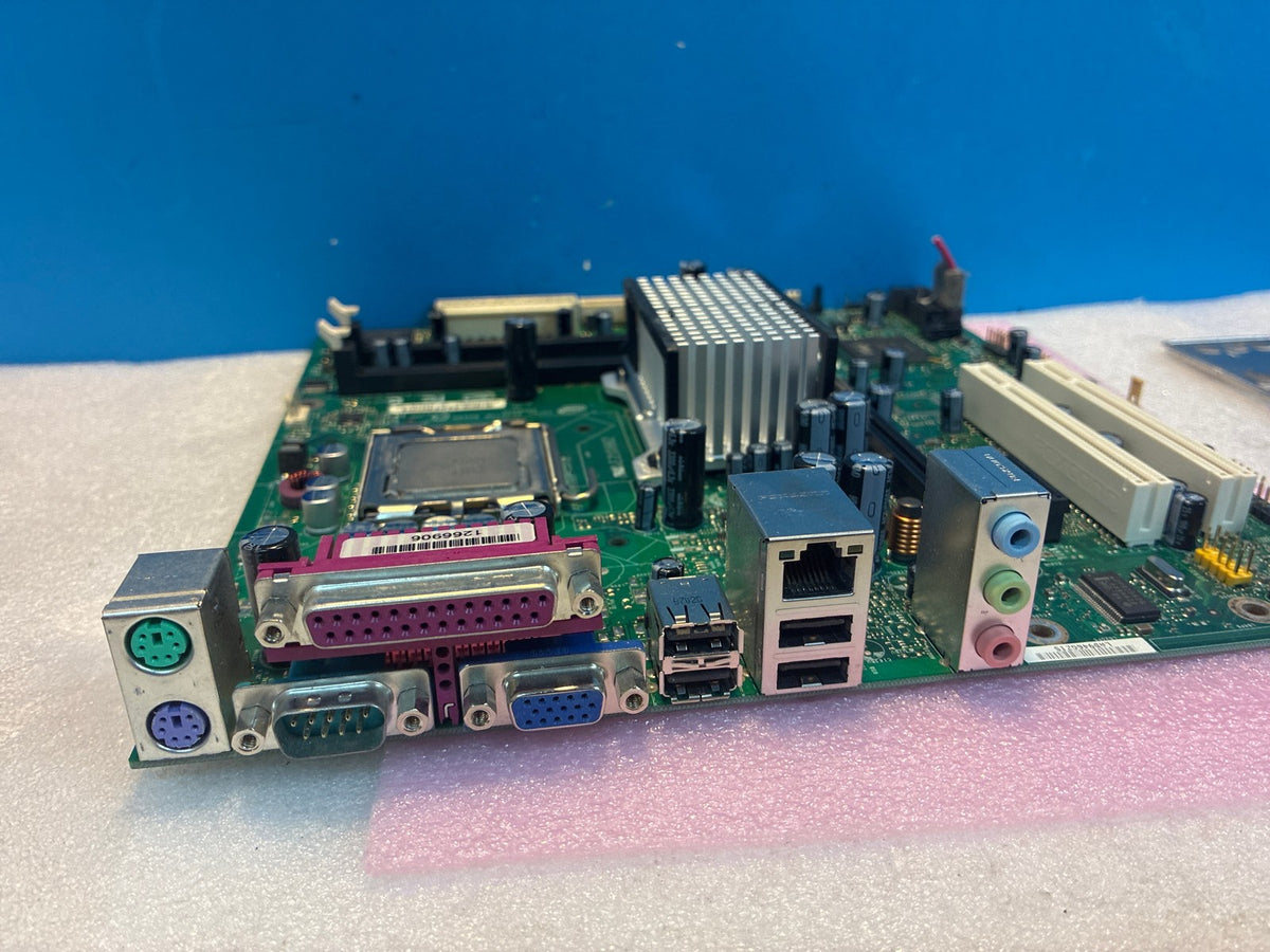 🔥 Intel Desktop Board D946GZIS LGA775 Micro-ATX with Celeron 356 CPU & I/O Shie