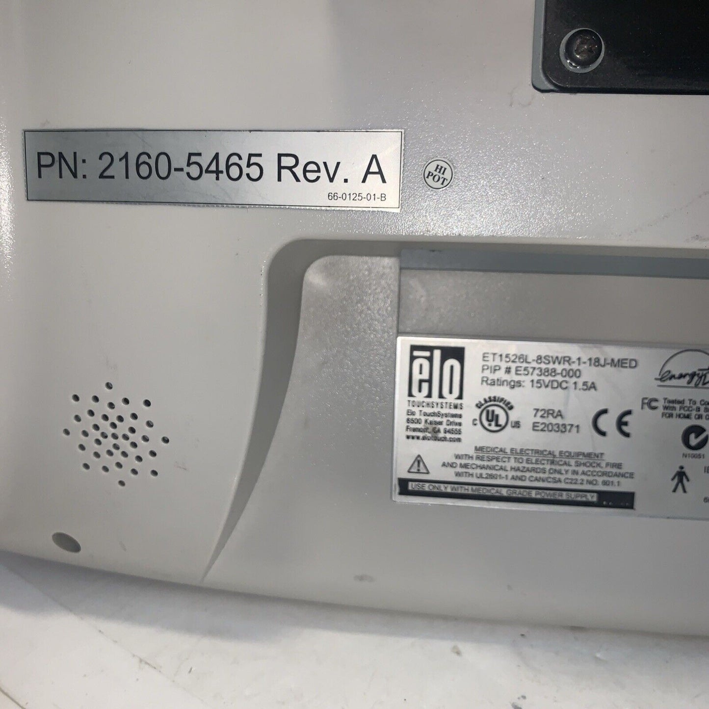 Elo Entuitive Monitor ET1526L-8SWR-1-18J-MED E57388-000 (no Ac Adapter)