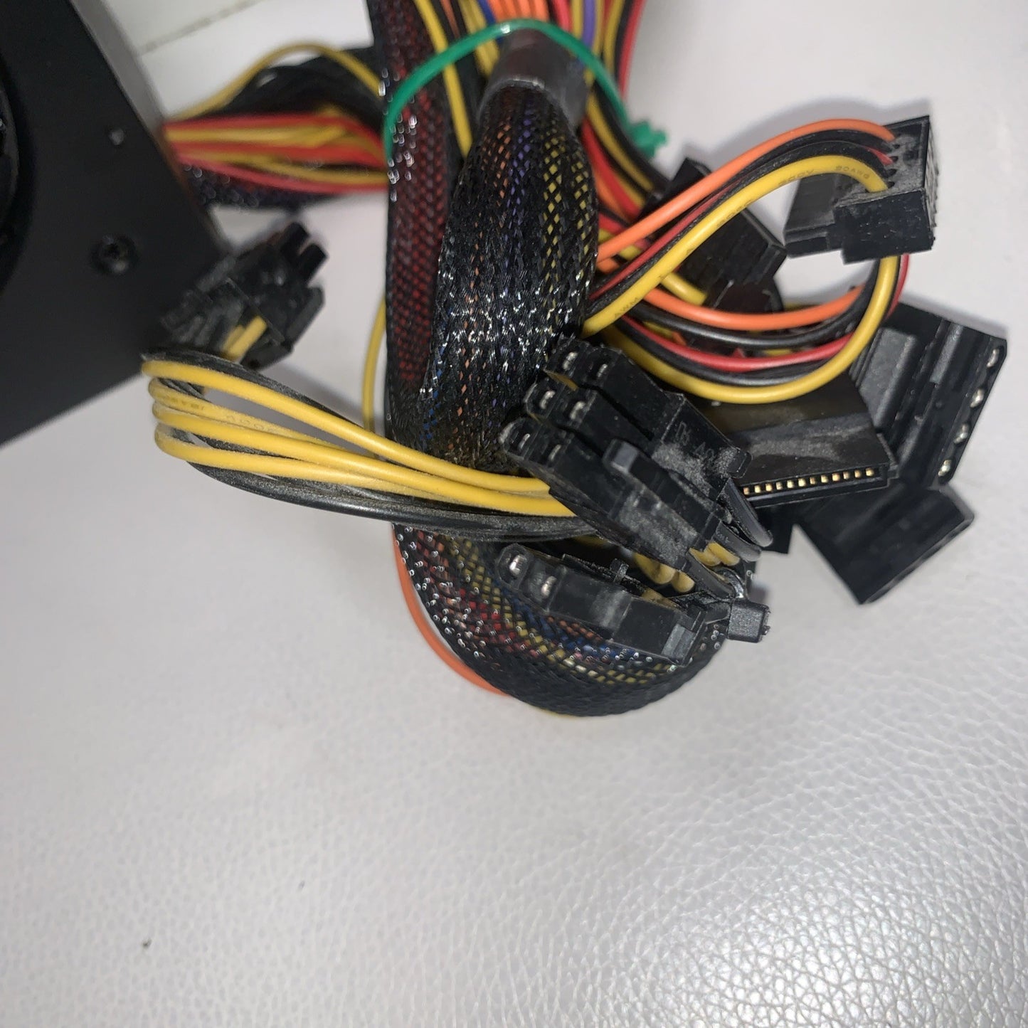 🔥 Thermaltake TR2 -600W Power Supply w/ PCIE 6+2 PIN