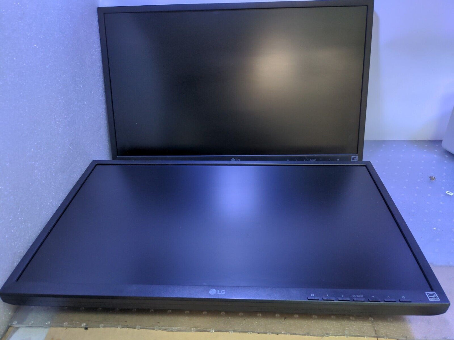 - (NICE) 2x LG 24BK550Y-B 24" Widescreen 1920x1080 HDMI  LCD Monitors (NO STAND)