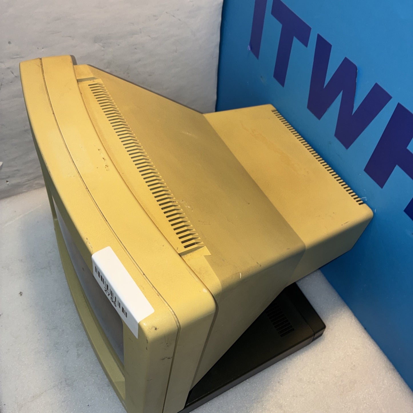 🔥 Vintage TRIAD Model 210 CRT Serial Terminal RS232 Screen Computer #2756