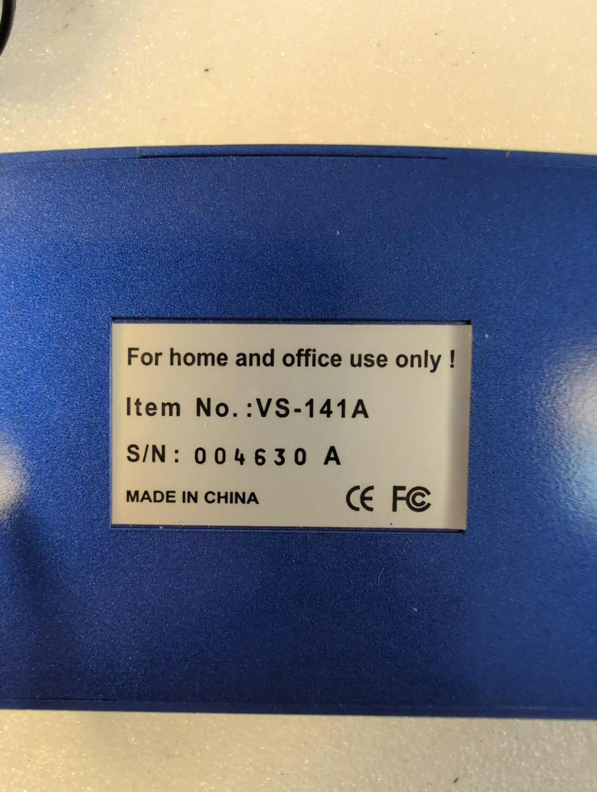 🎸 4-Port VGA KVM Switch Box VS-141A Blue Manual Selector w/ Power Adapter